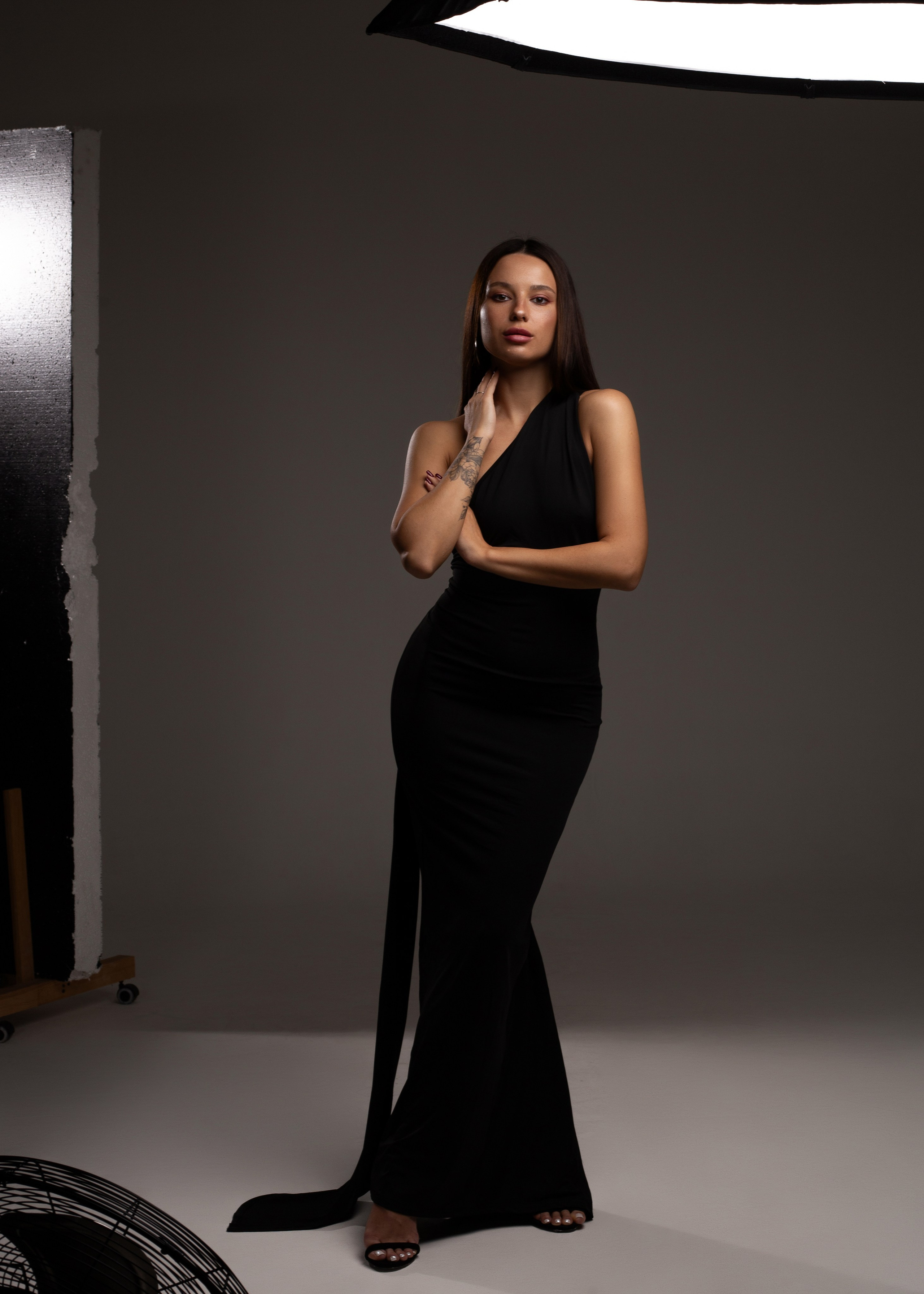 Платье с открытой спиной размер 40-44 (подойдет для беременных)