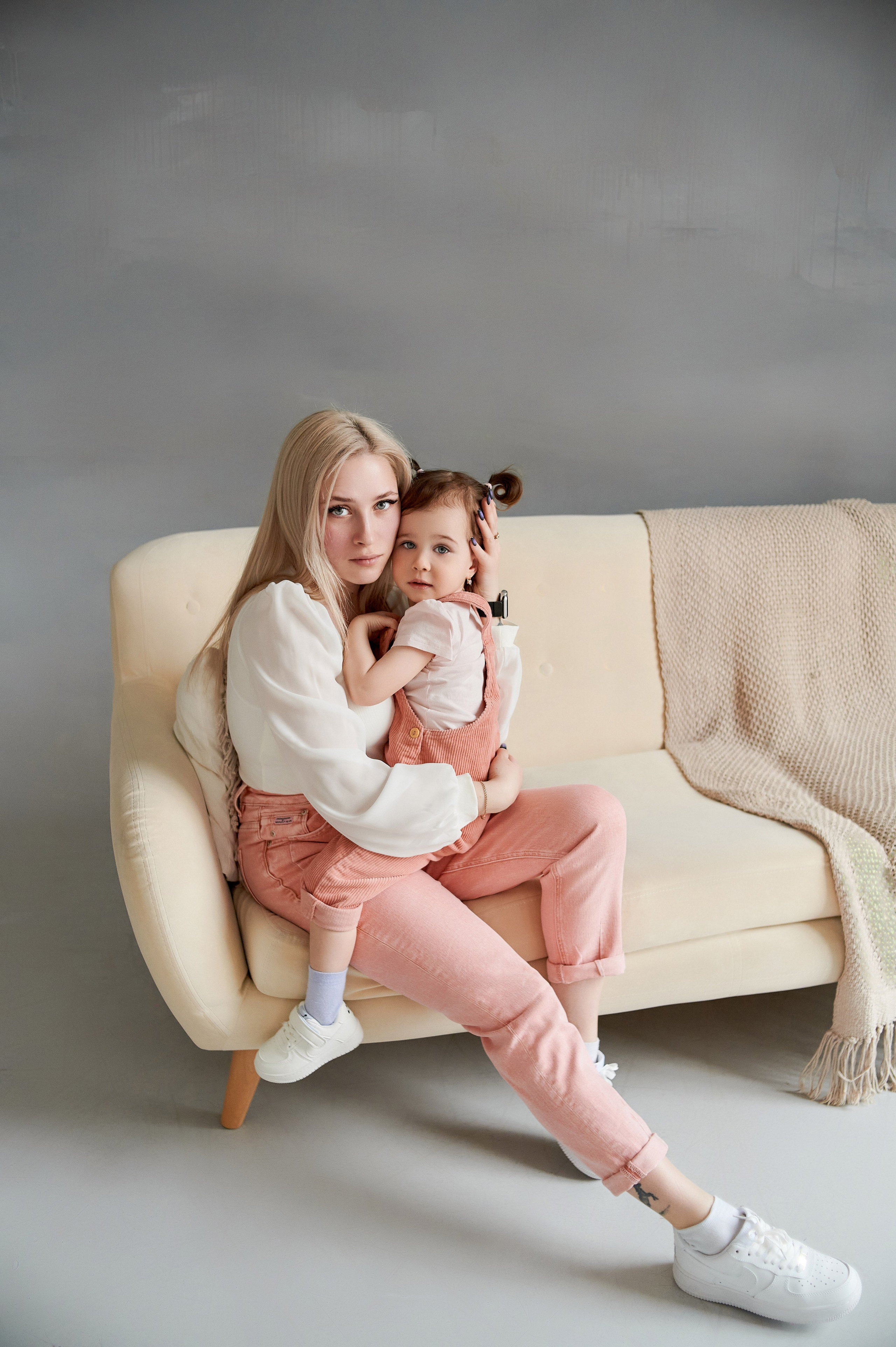 В студии. Семейный и детский фотограф в г. Ногинске Ангелина Хасанова