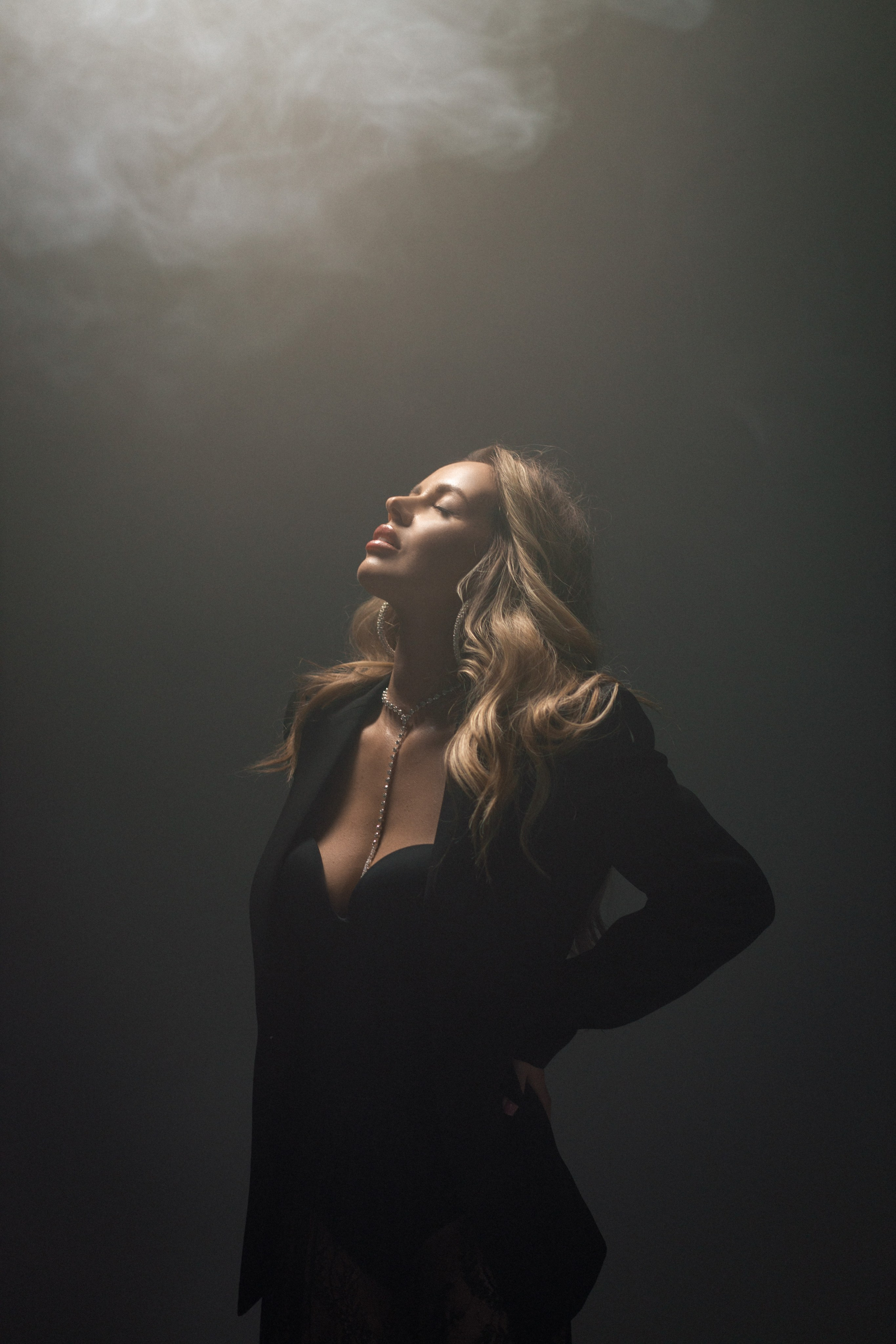 Имиджевые съемки для бизнеса. Fashion и контент-фотограф в Москве Антон Попелнуха