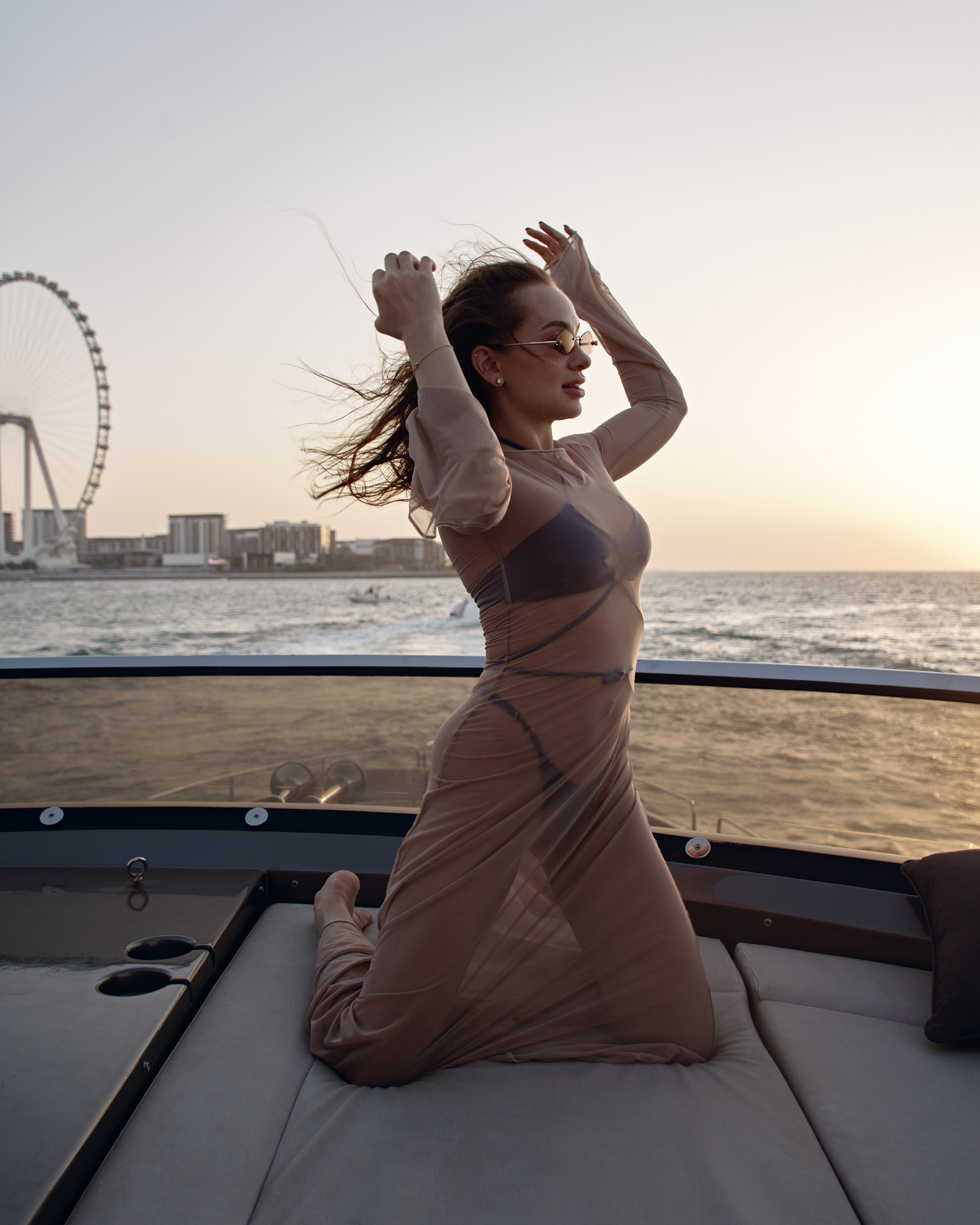 PAVEL DEREVYANKO. NOIZOMAX Художественный фотограф в Дубай