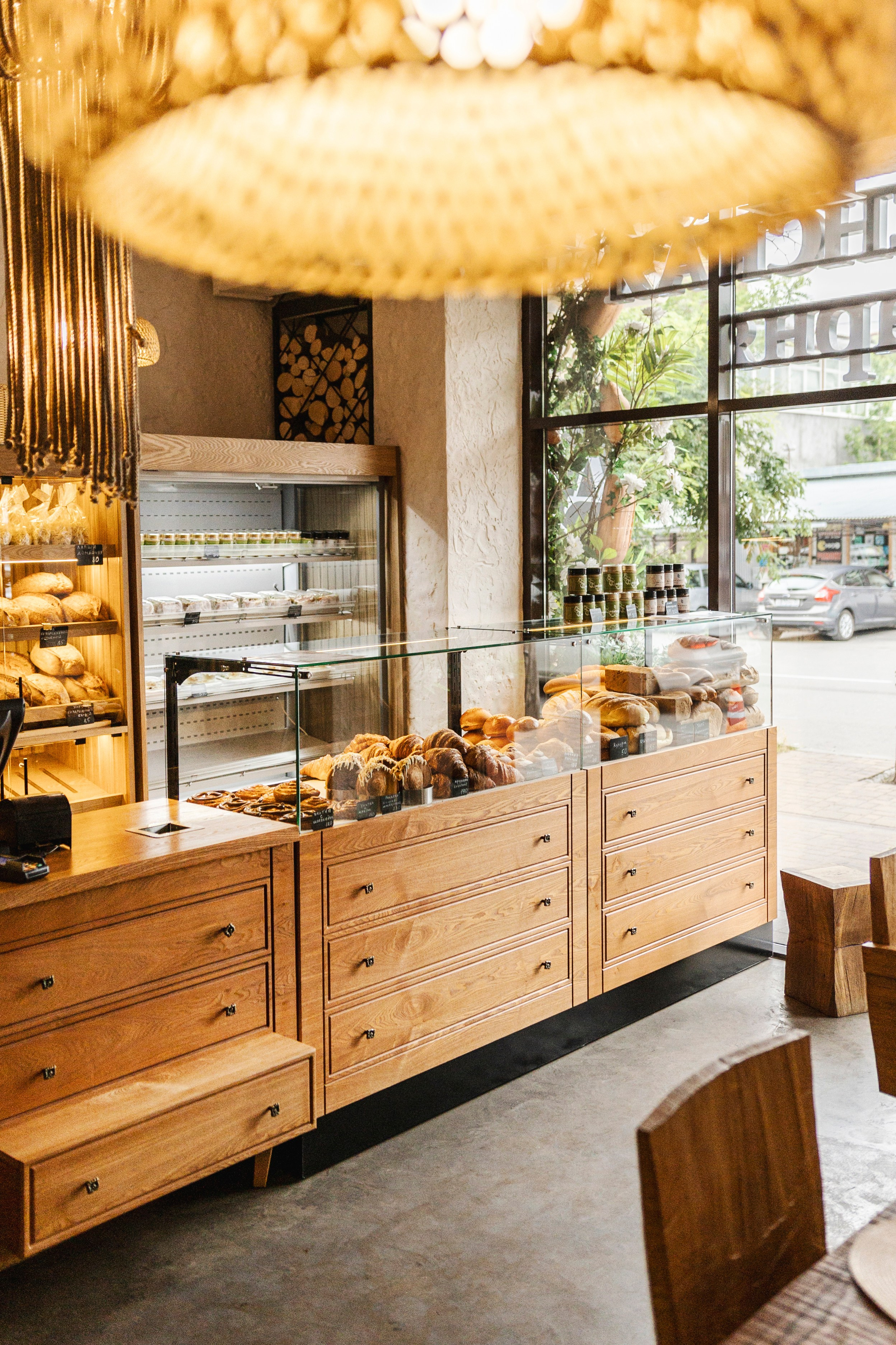 Витрины для пекарни. Фотограф Настя Конник | Пятигорск | Эльбрус | Домбай | Архыз