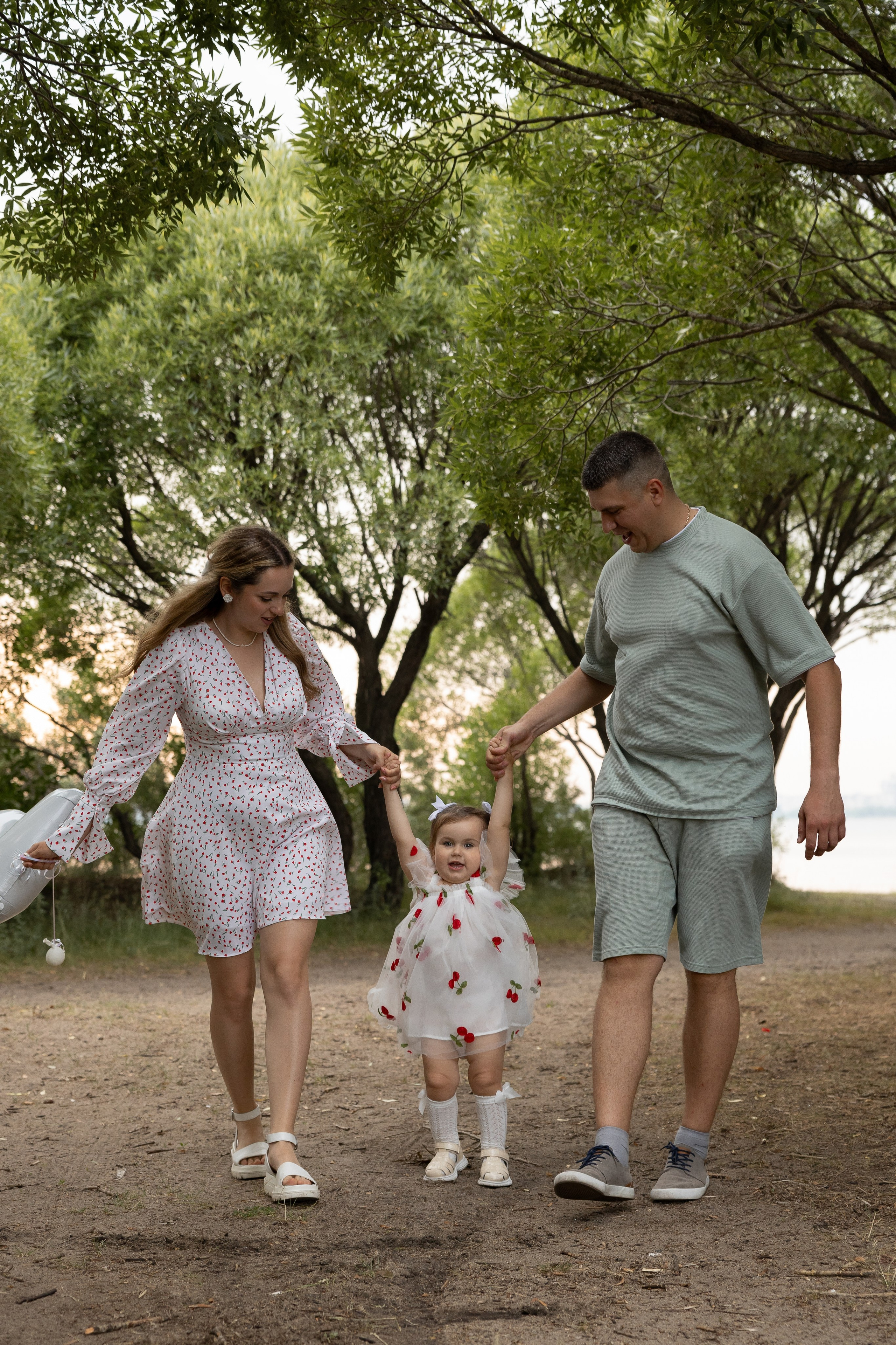 Денис, Наталья и София. Семейный и свадебный фотограф в Челябинске Мария Леонтьева