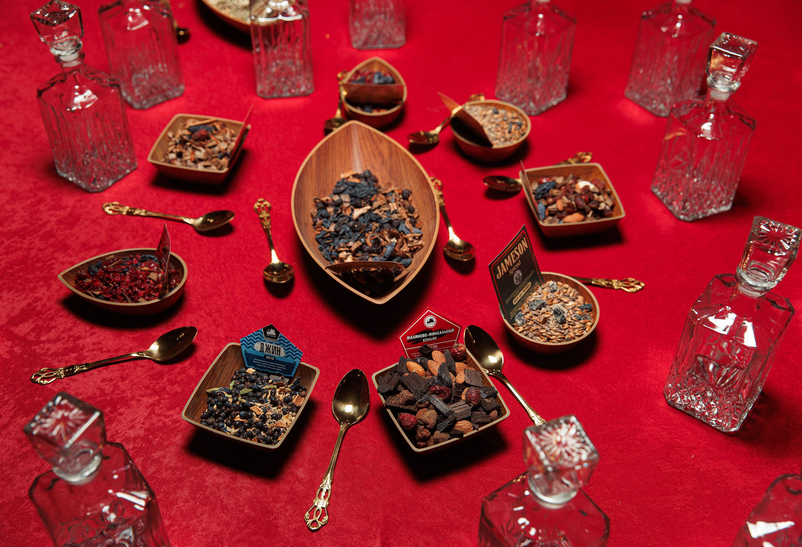 День Рождения в стиле Moulin Rouge. Репортажный и свадебный фотограф в Уфе Павел Кожевников