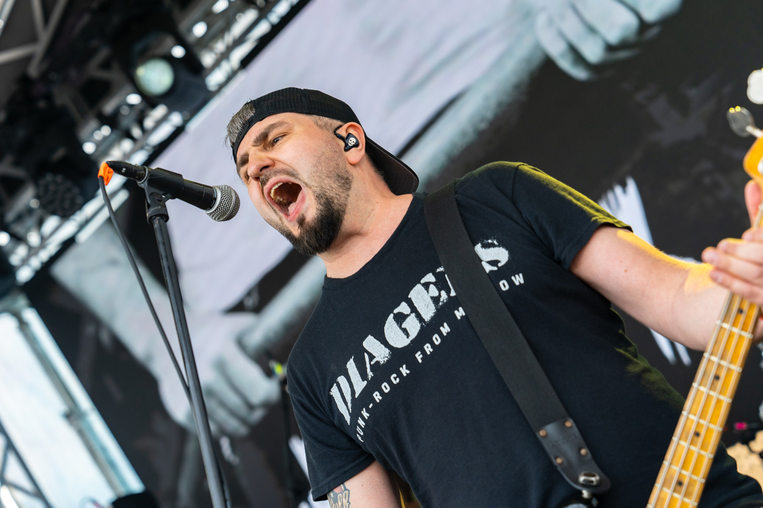 Фотоотчет с главного панк-рок фестиваля страны Anti-Party 2025. Фотограф Николай Прокофьев модельные тесты в Москве