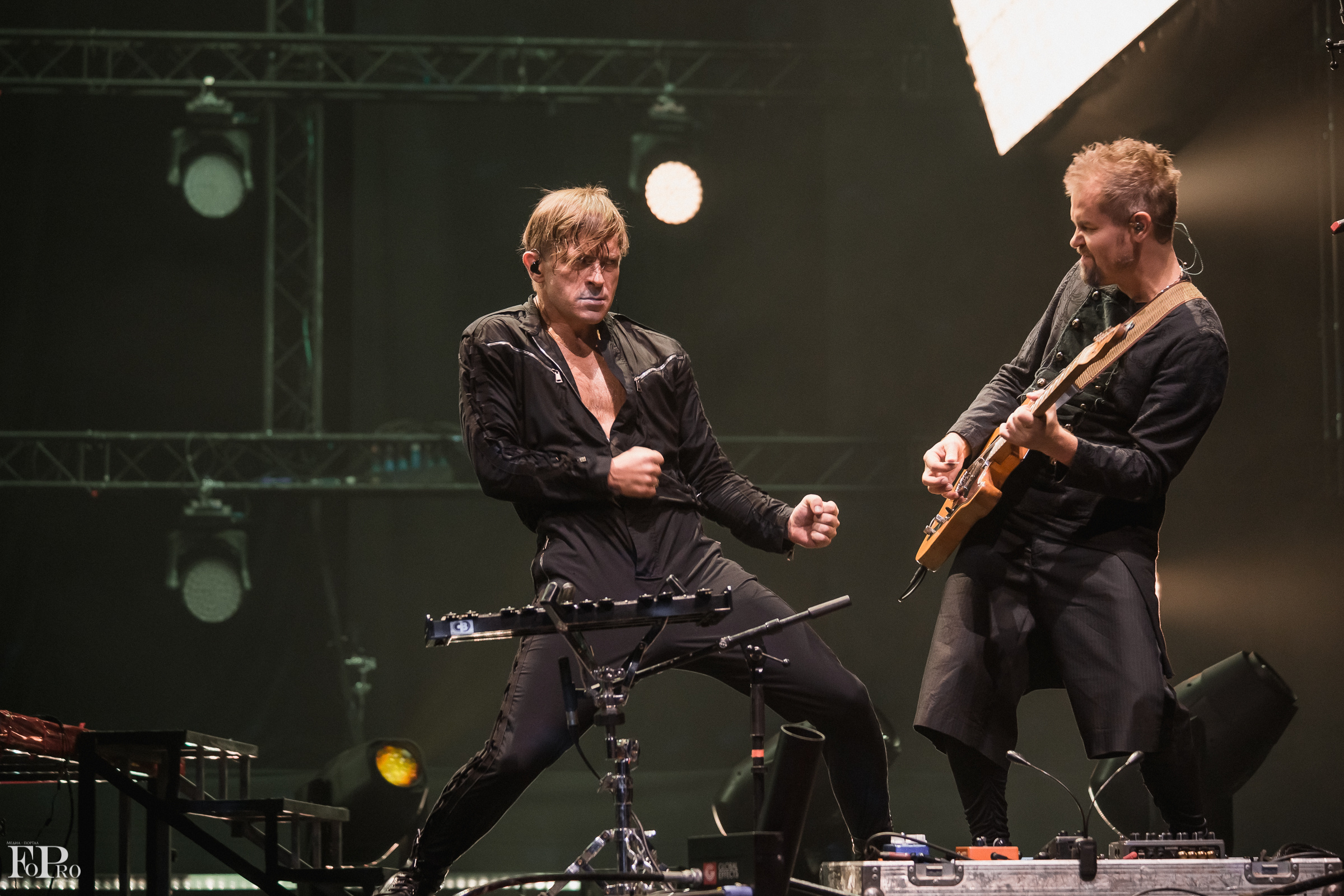 «БИ-2» в Олимпийском. Свадебный Семейный Репортажный фотограф в Москве