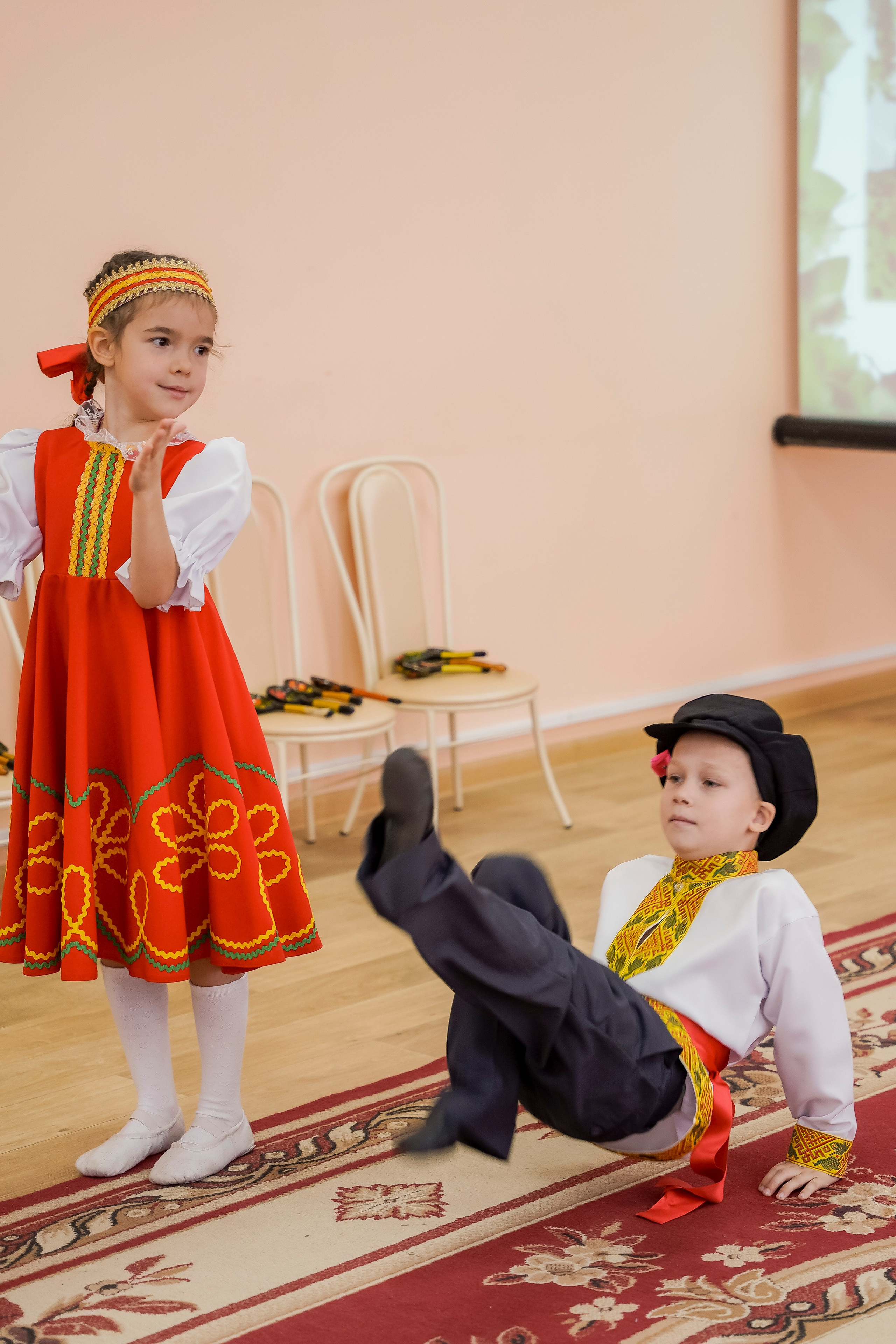 Еще осень. Геннадий Войтов — контент под любые задачи