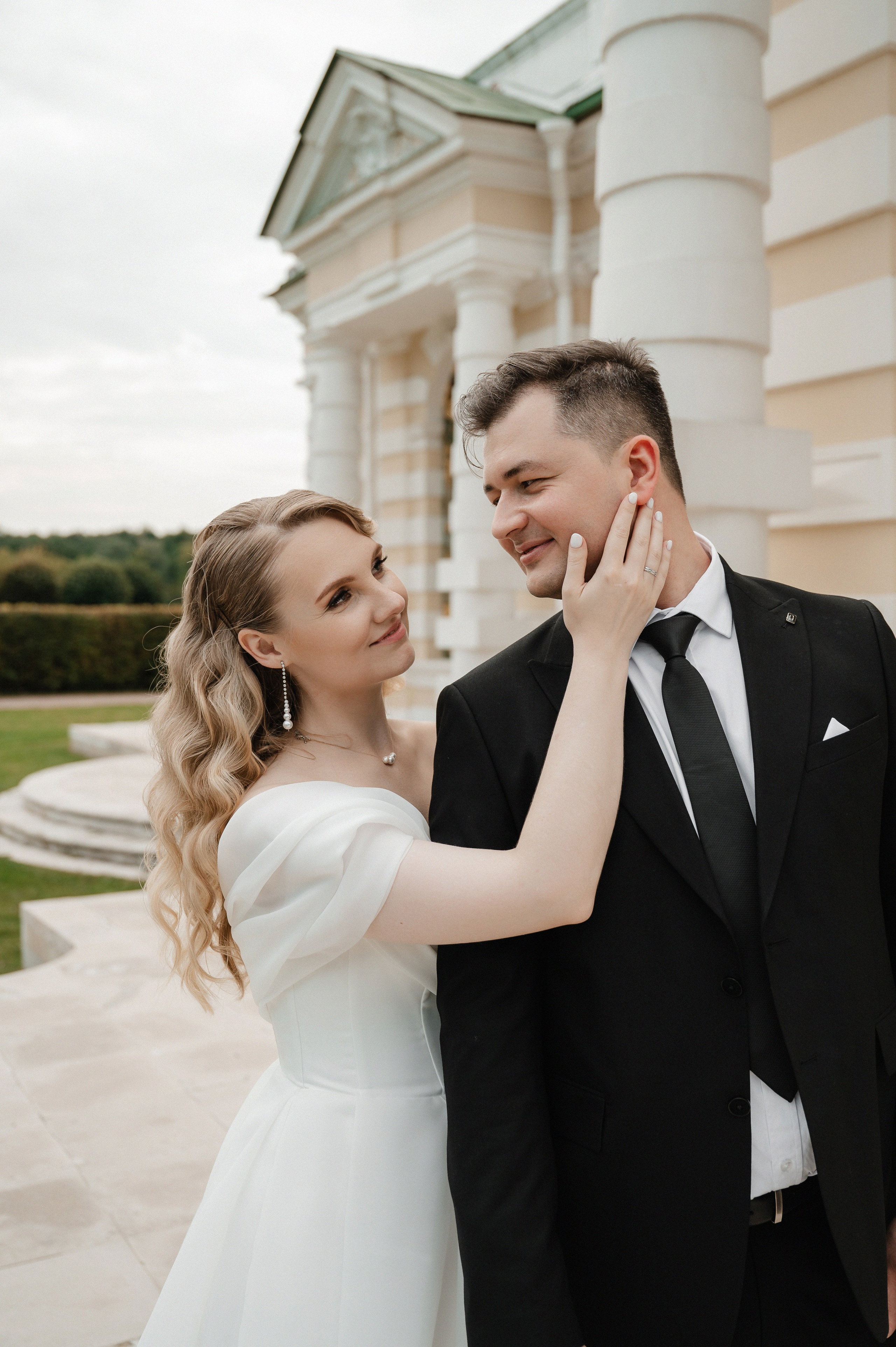 Илья и Ольга.Кусково. Свадебный фотограф Раменское-Москва