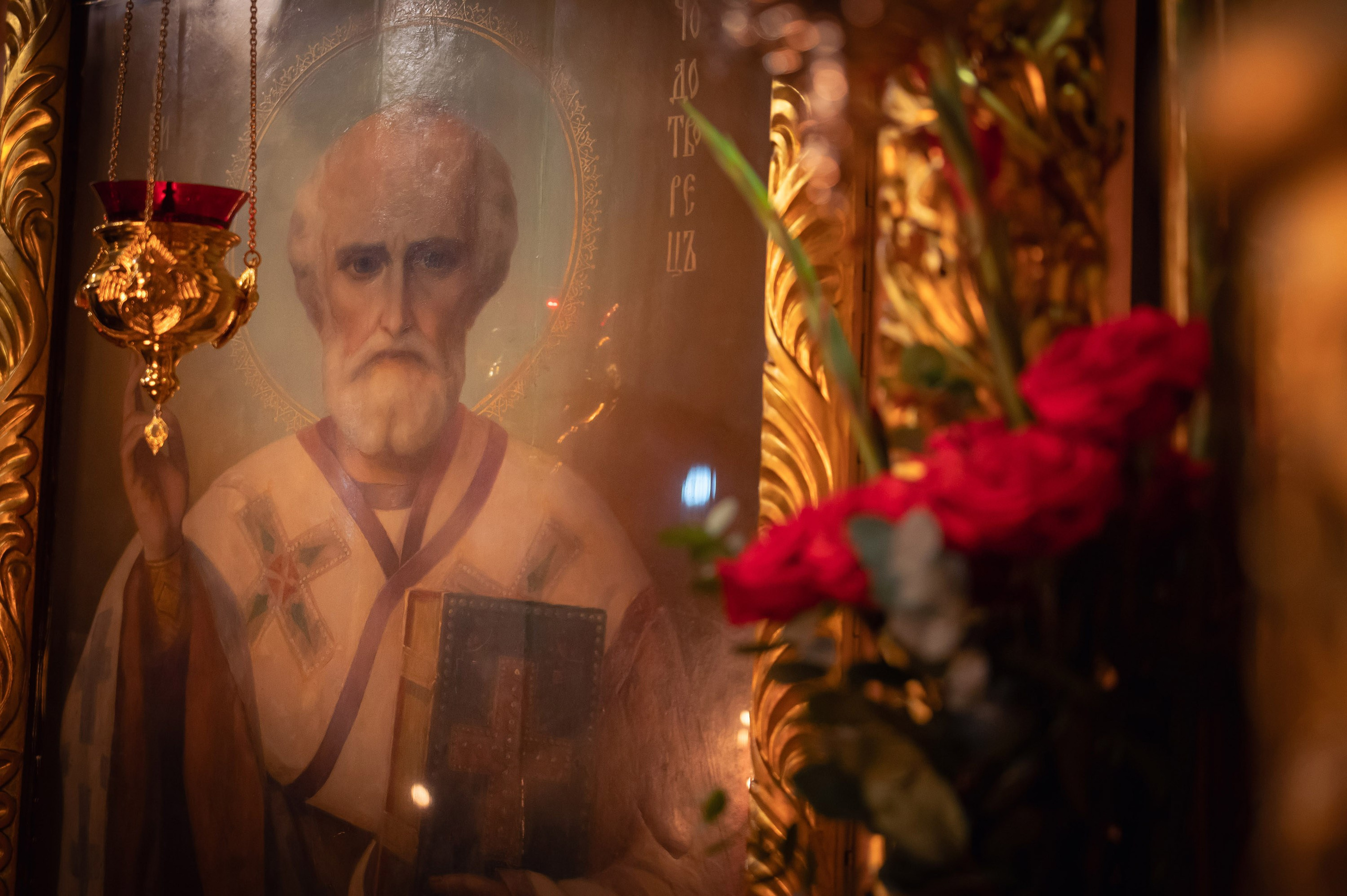 Богородский храм. Пасха. Полунощница, Божественная литургия. Антон и Татьяна Денисенко — В храме