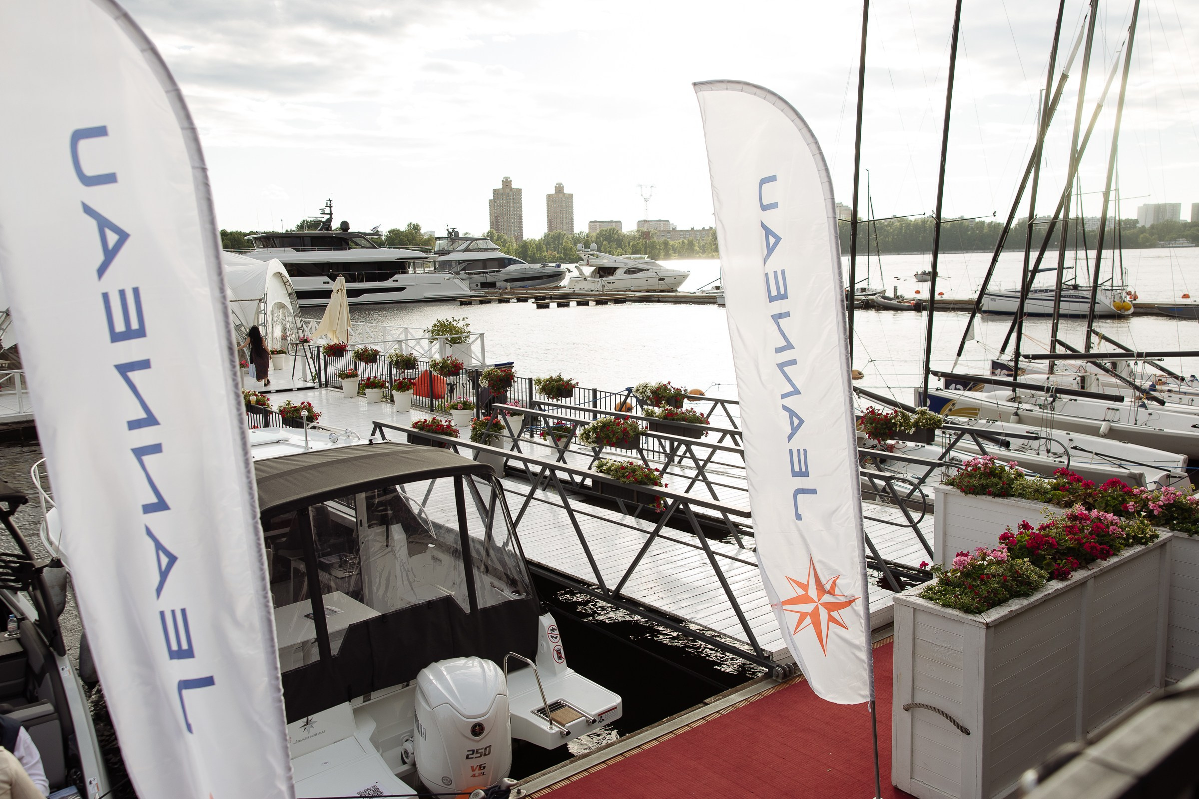 Выставка яхт и катеров. Ryal Yacht Club. Фотограф в Москве