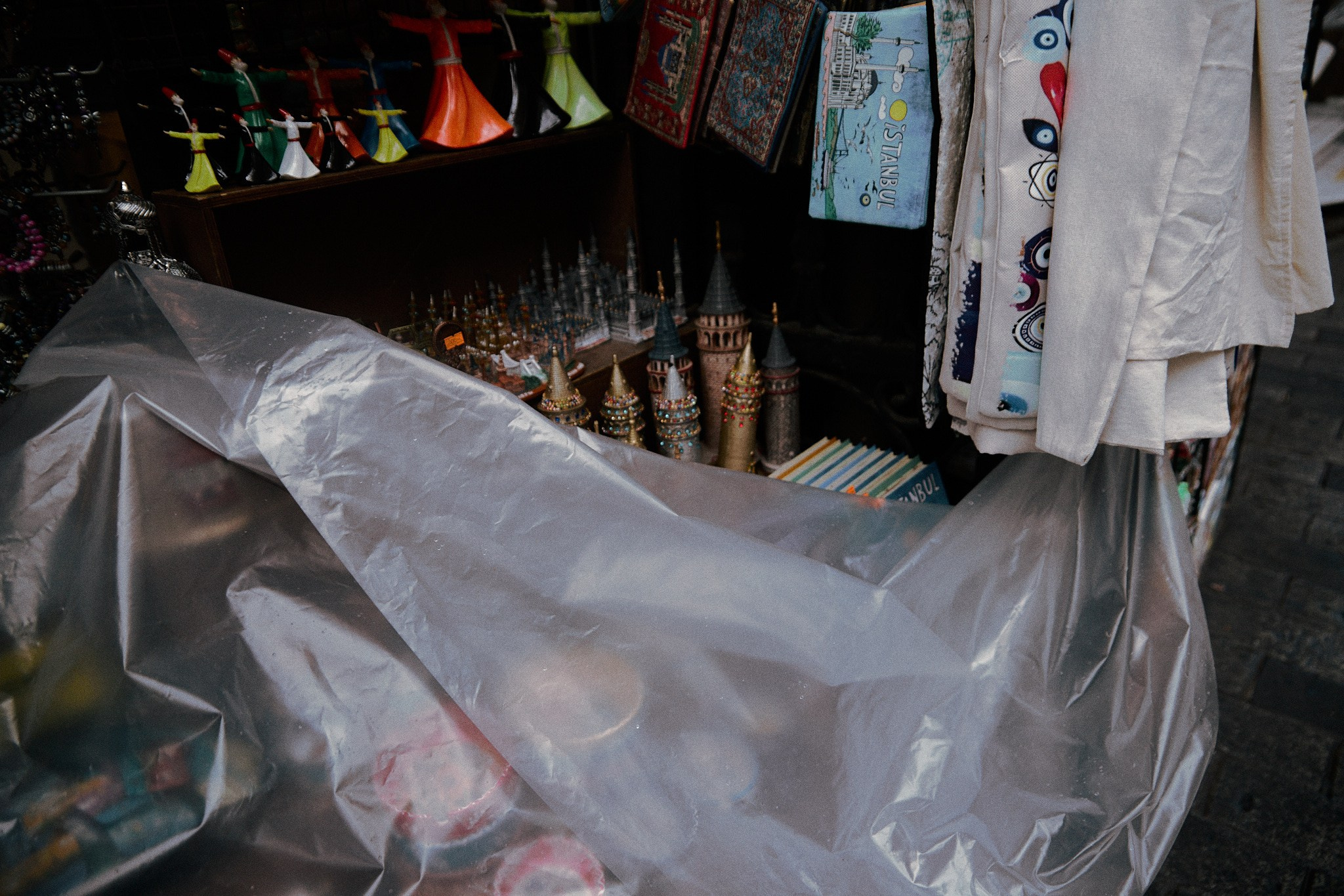 Под крышей. Jorgis — фотограф в Хургаде / обучение фотографии