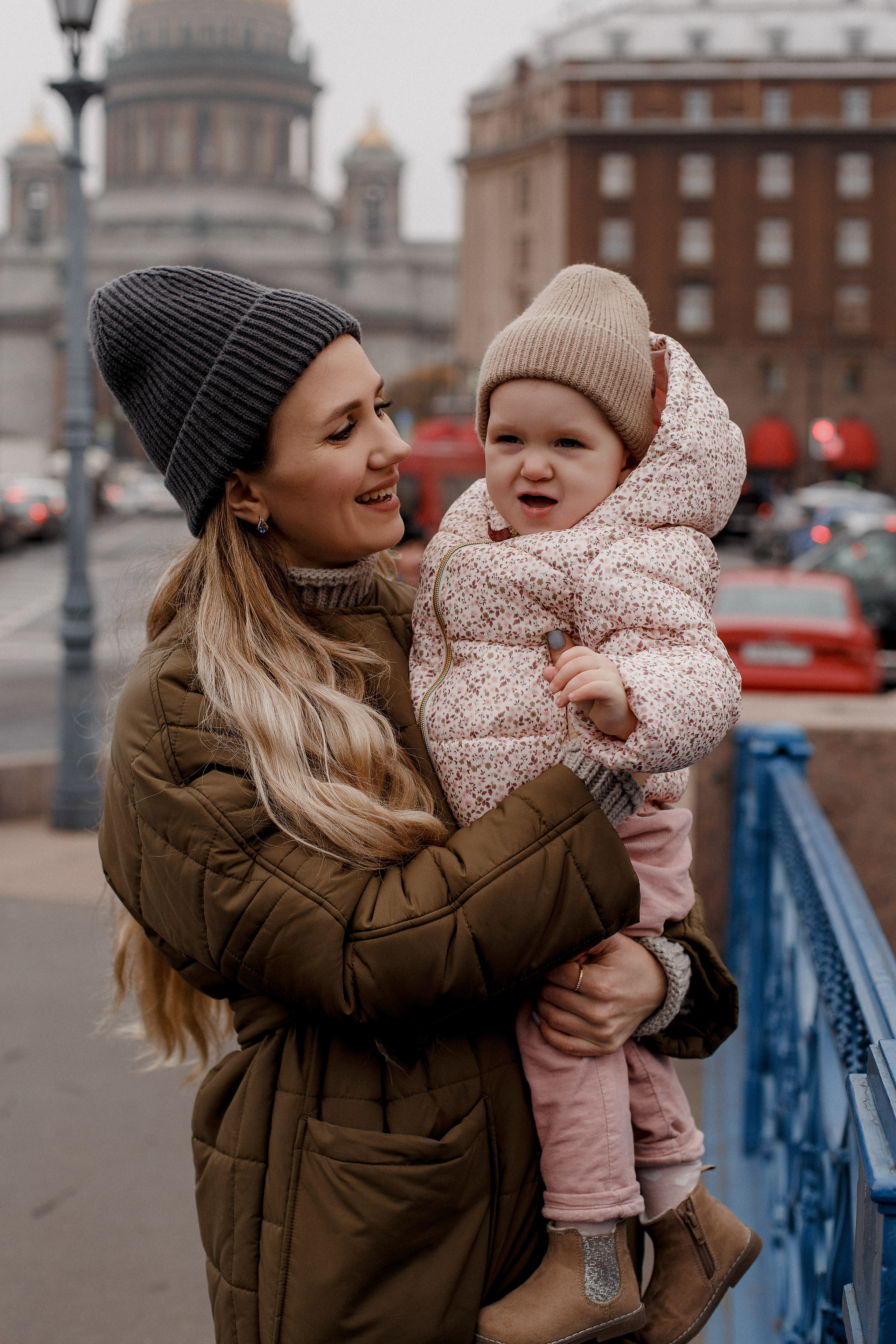 Семейная прогулка по городу. Свадебный фотограф Санкт-Петербург  Москва