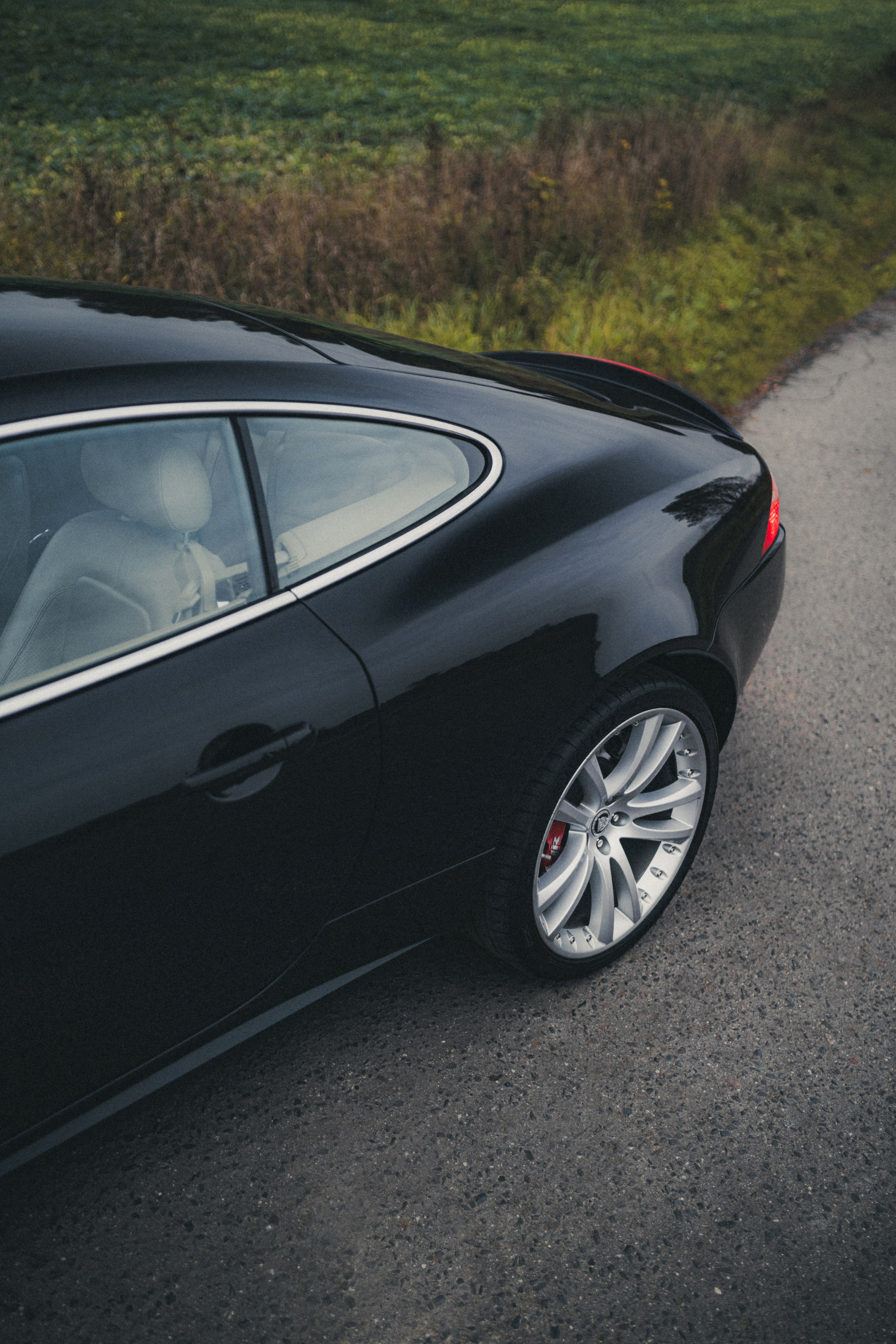 Jaguar XKR. Фотограф Илья К. в Москве