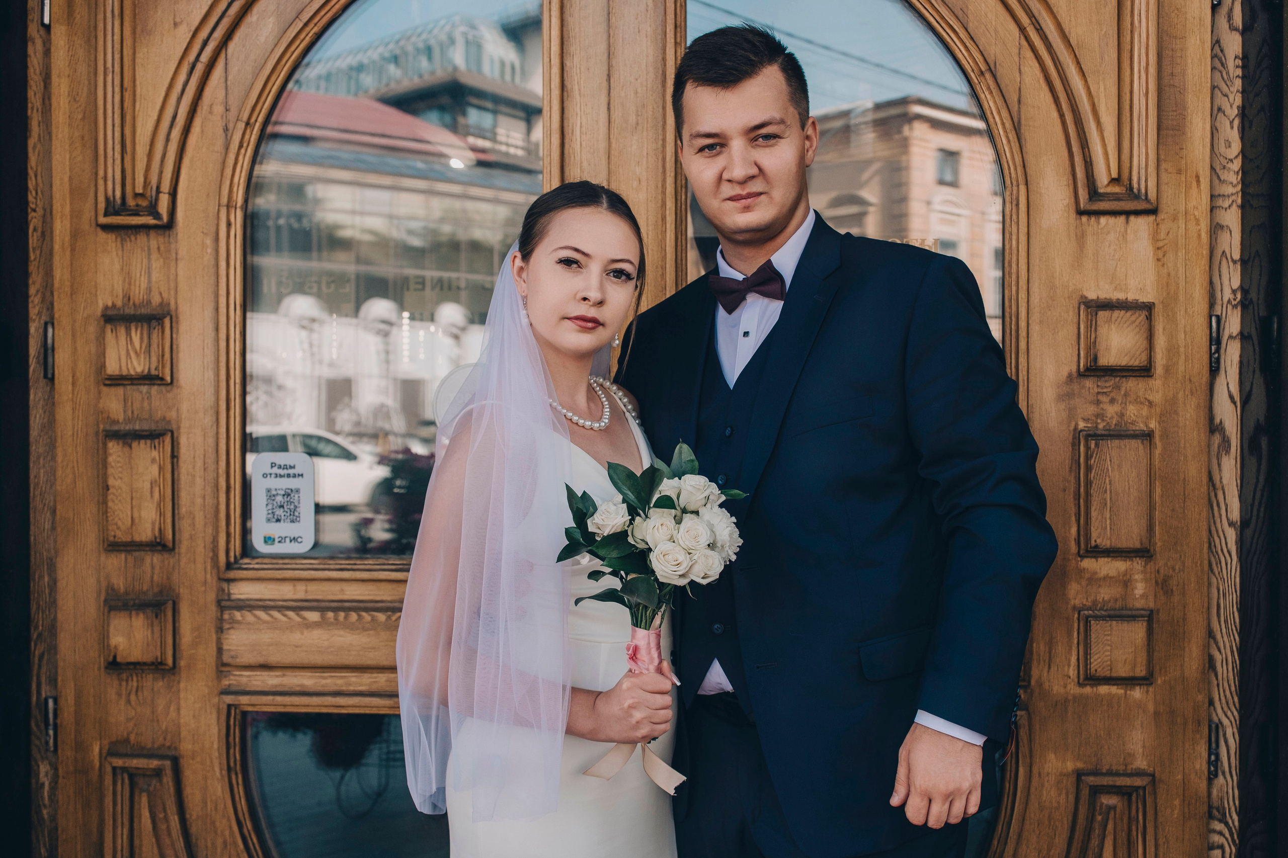 Свадебная прогулка в городе. Фотограф в Иркутске Анна Мирошникова