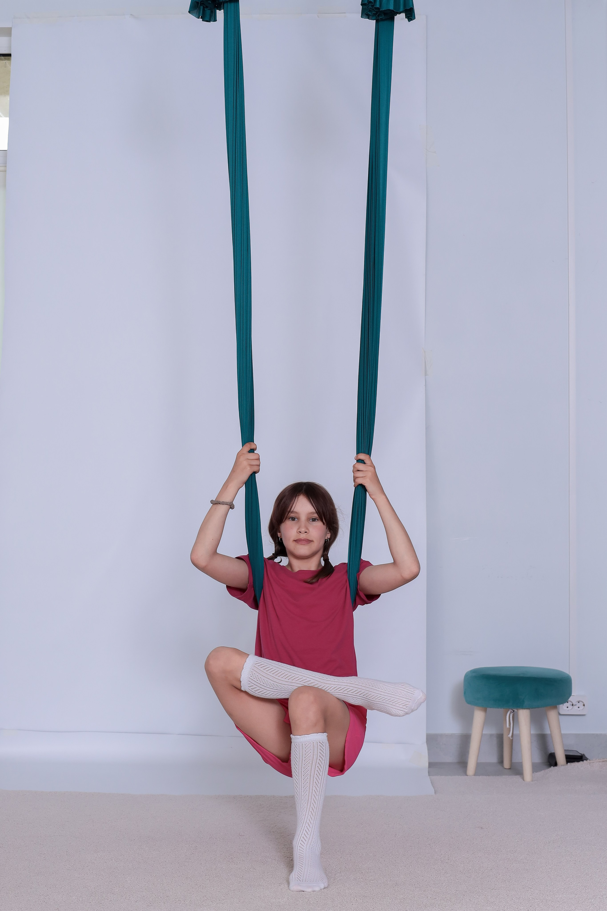 Детская аэройога. Фотограф Надршина Лилия