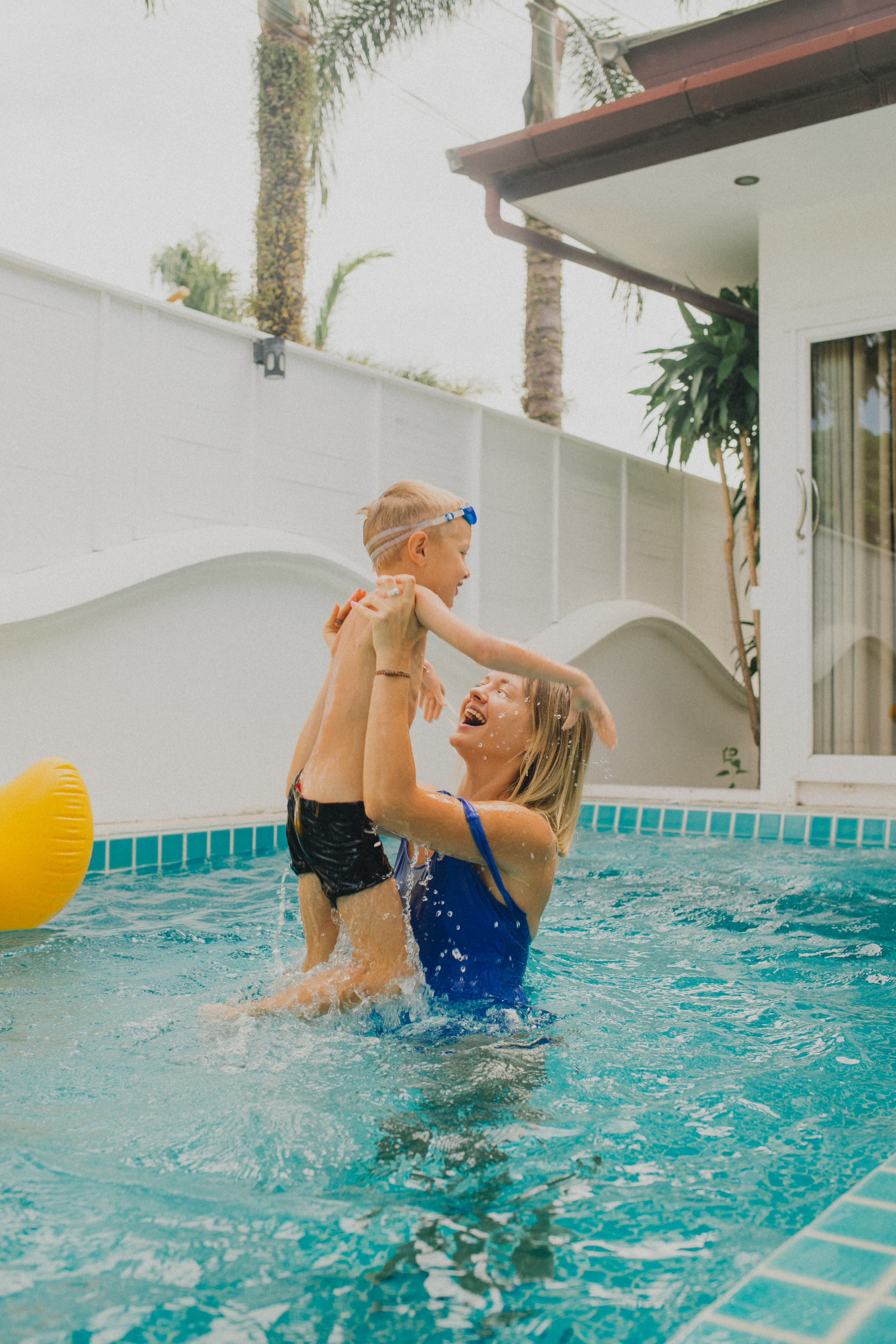 Утро на вилле. Фотограф в Ростове-на-Дону