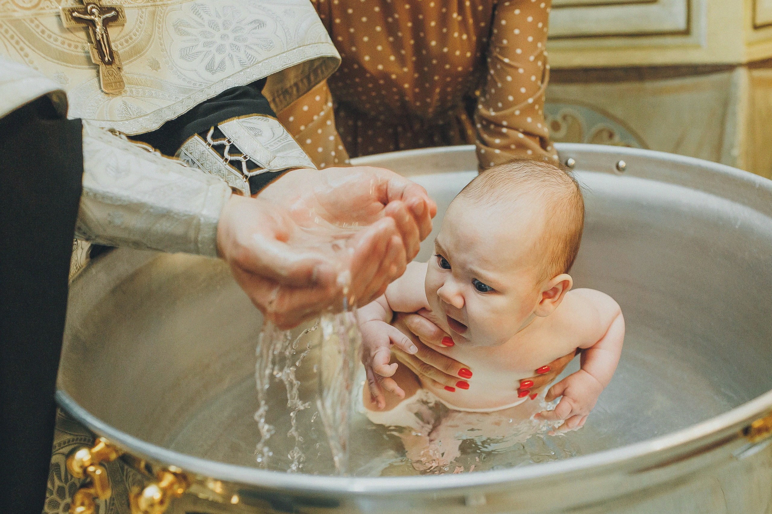 Таинство крещения в Люберцах и Москве. Фотограф в Москве и Люберцах Анна Ушакова