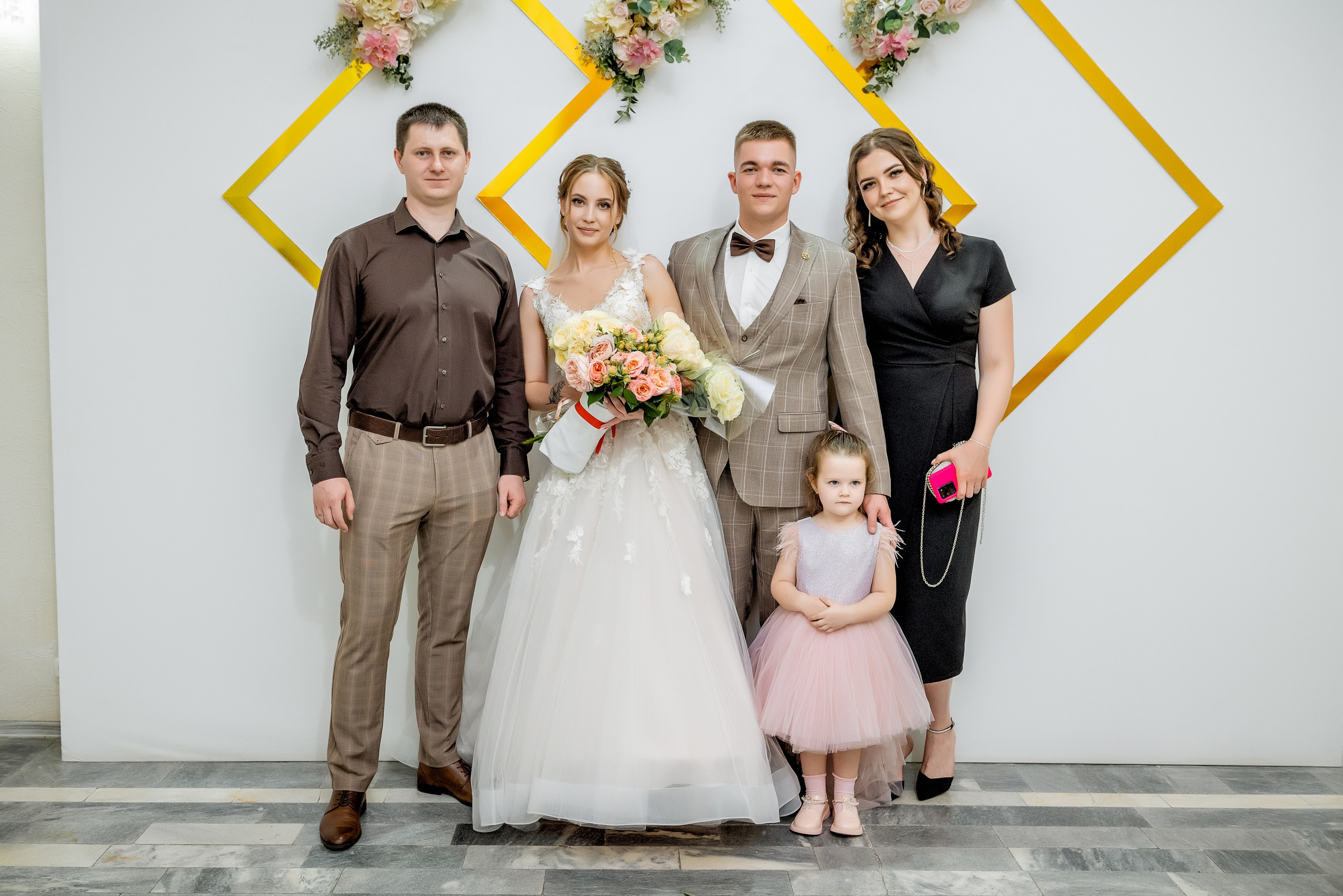 Пролетарский ЗАГС в Ростове: Фотографии и полезная информация