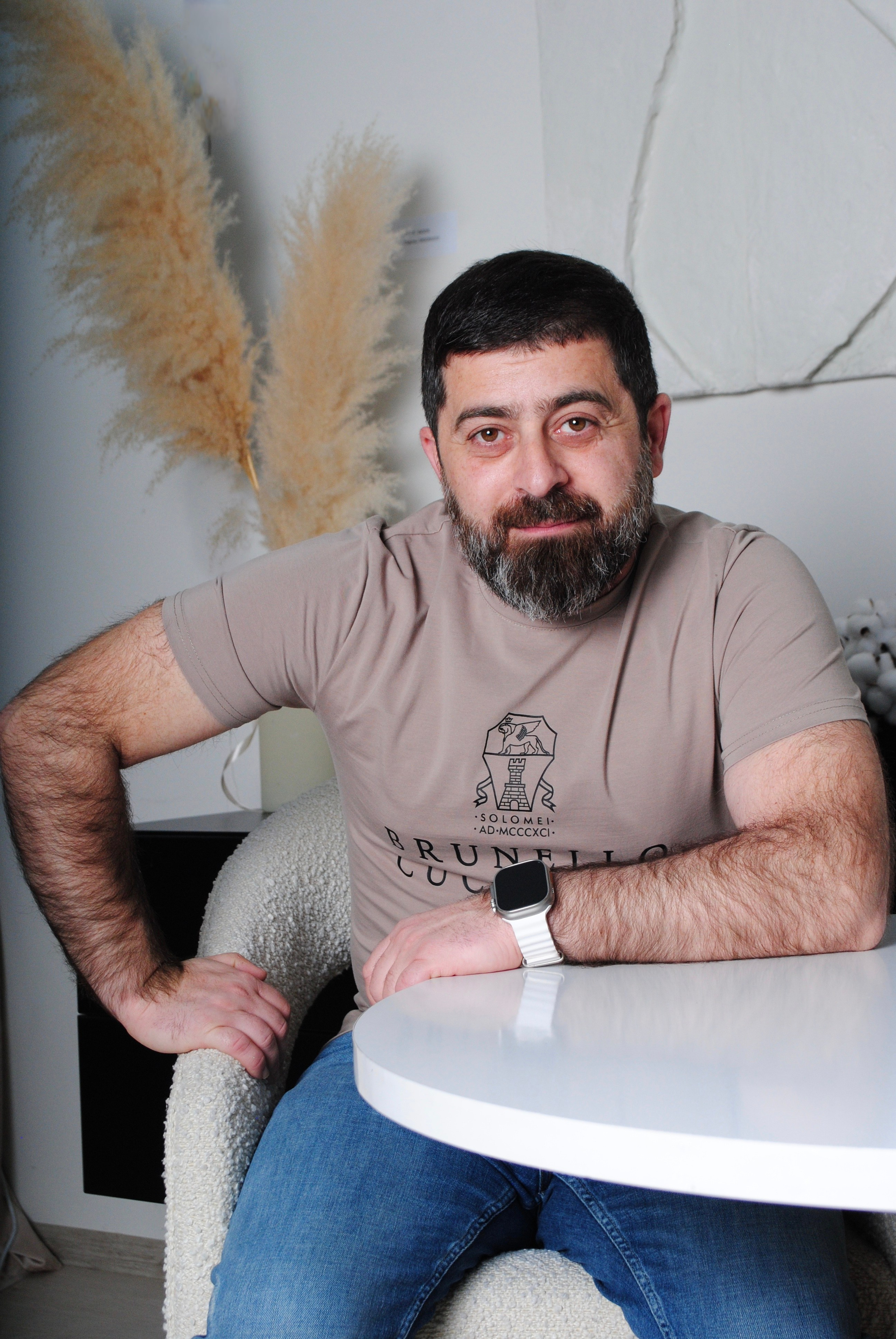 Мария и семья. Фотограф Мария Мусаелян