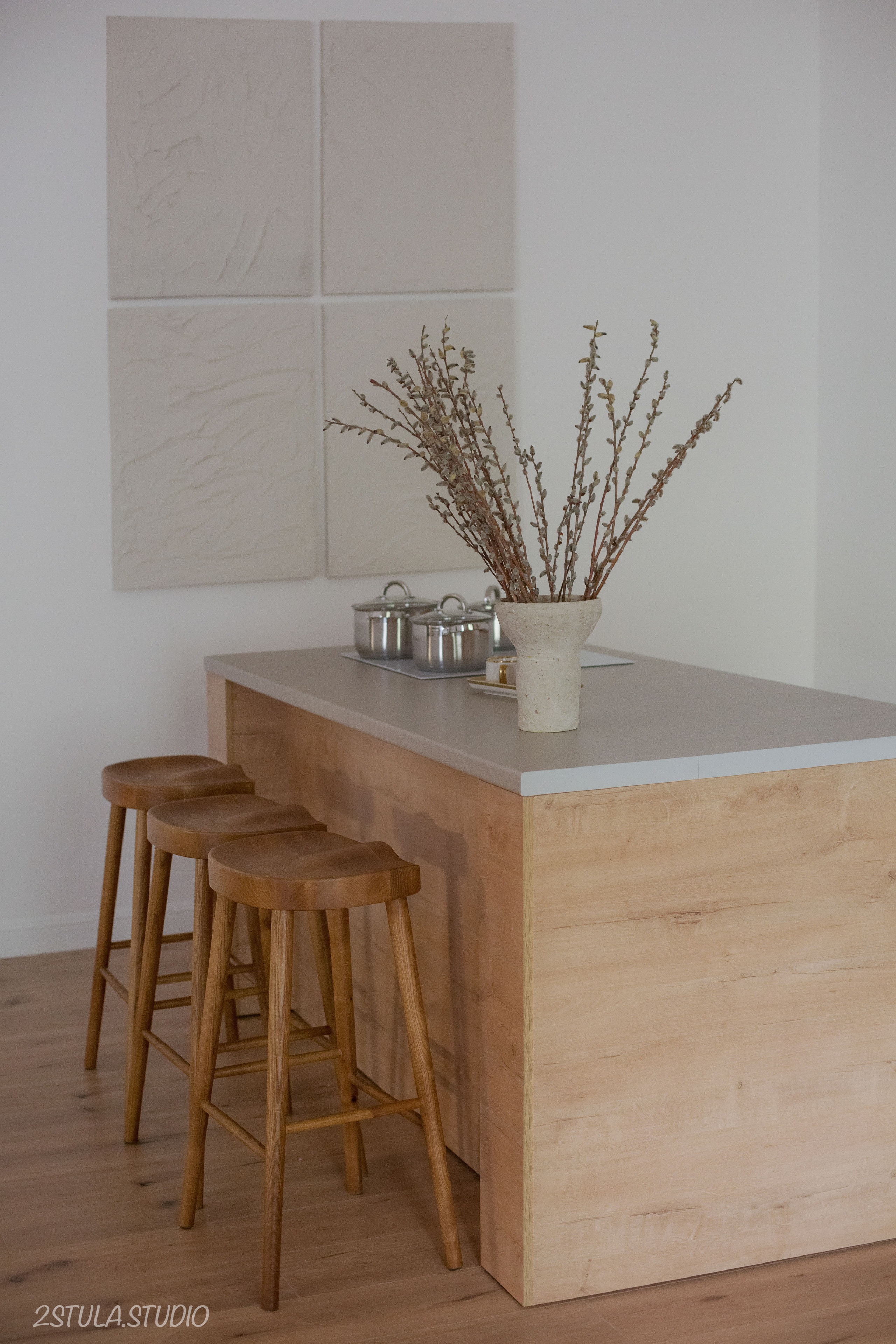 Кухня зал на Радостовца 72/1. Фотостудия Алматы — 2 Stula.Studio | Аренда залов