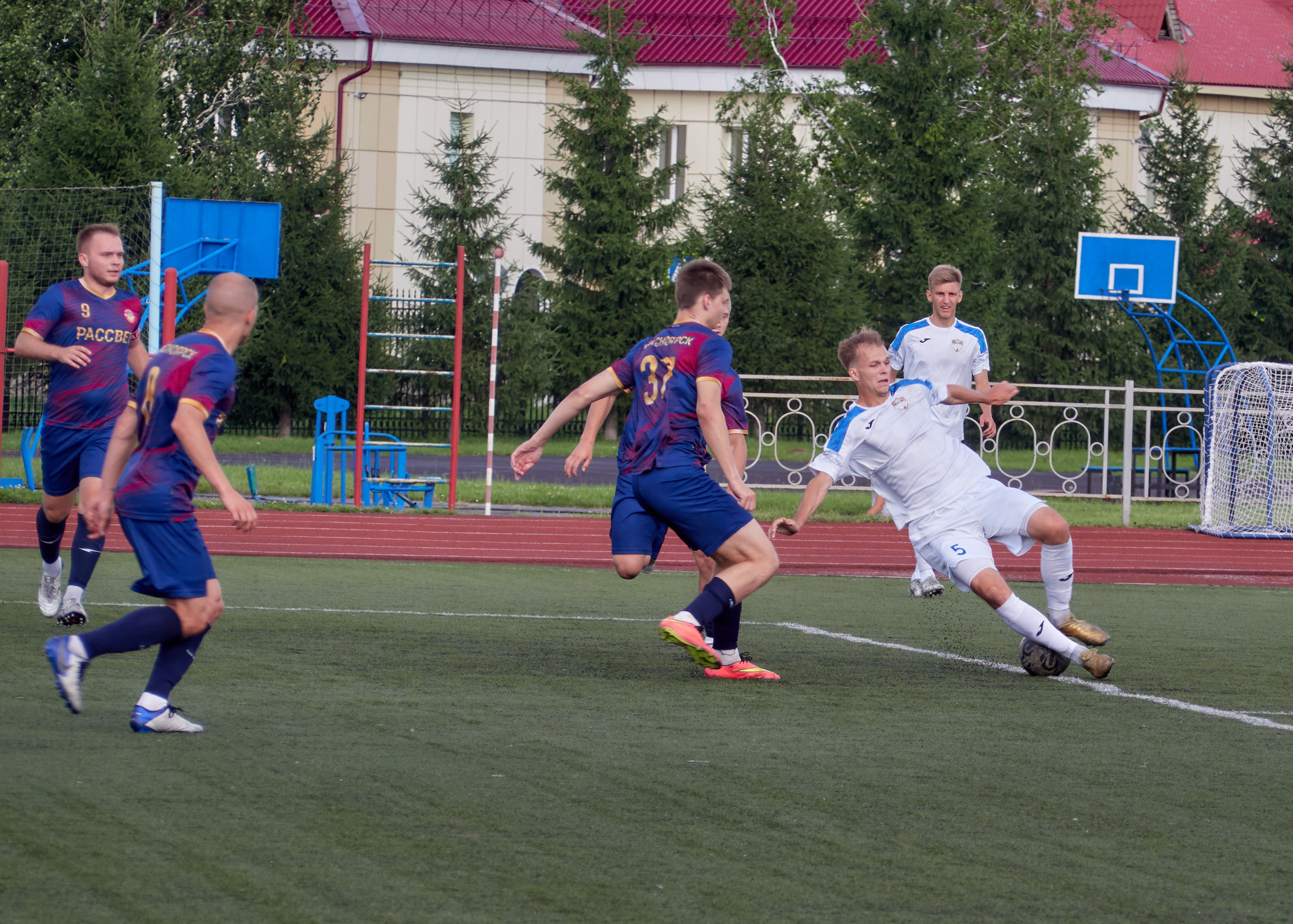Распадская» (Междуреченск) — «Рассвет» (Красноярск) 7:0. Семейный и детский фотограф в Междуреченск Олег Бамбульский
