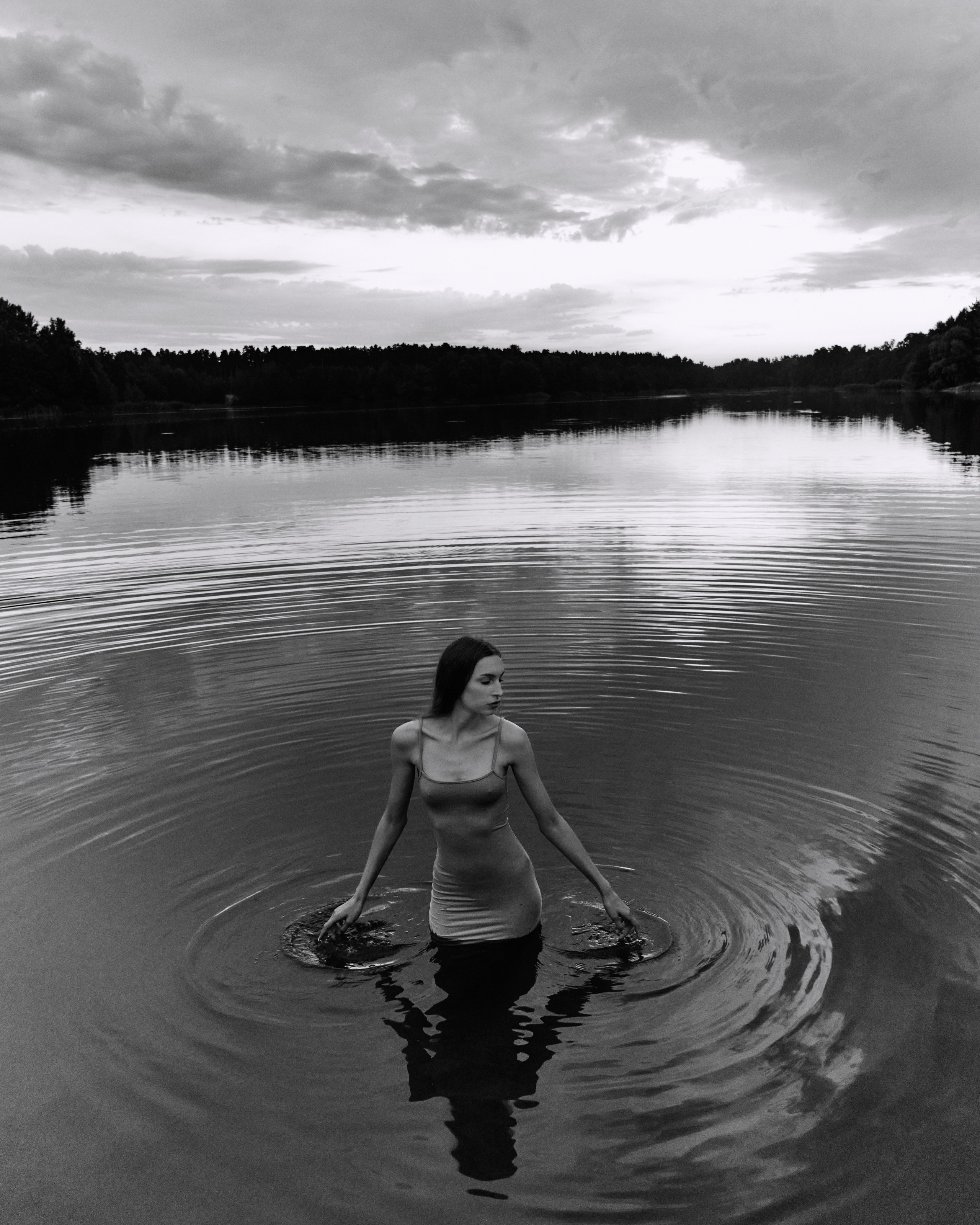 Anna. Z H U R A V L E V