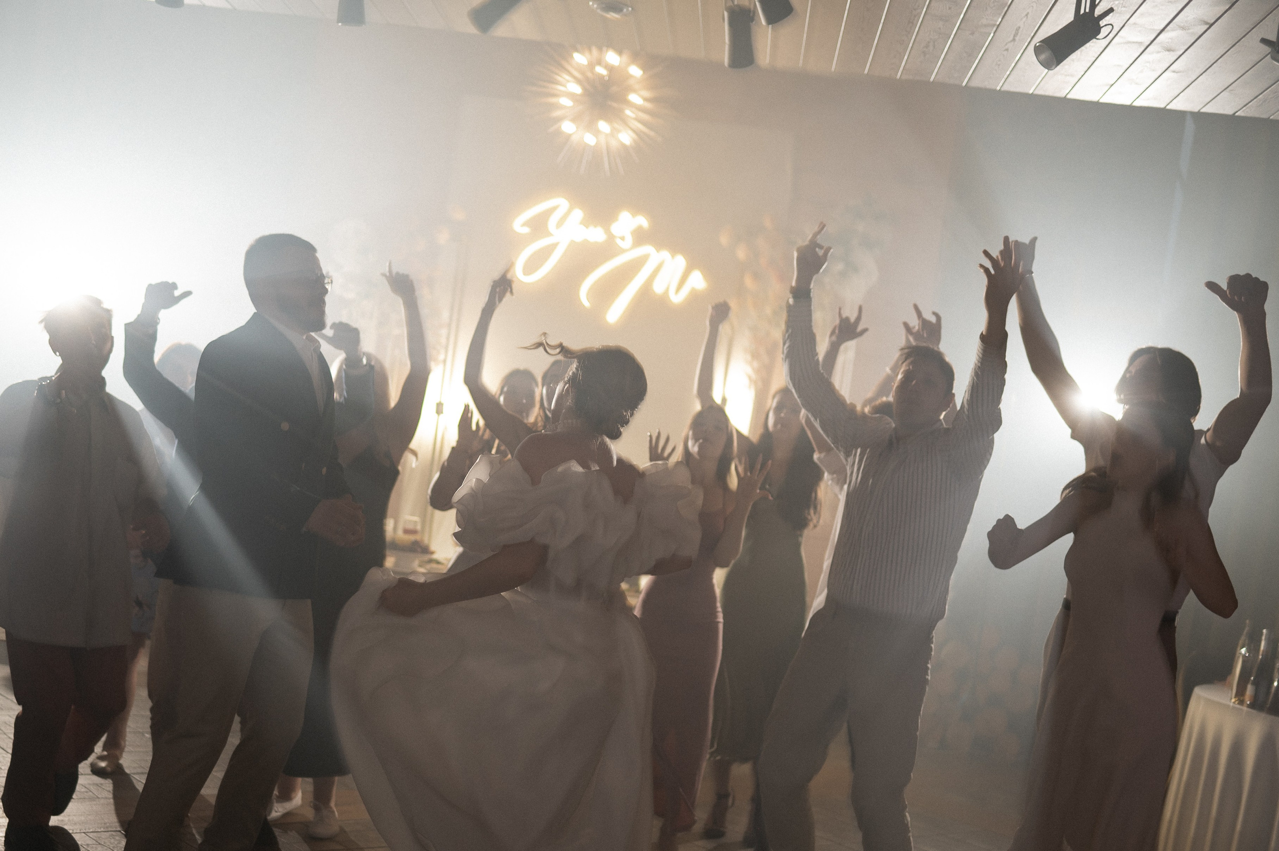 Свадебное торжество в ресторане «За Поводом». Ярослава Ерина — свадебный фотограф в Москве