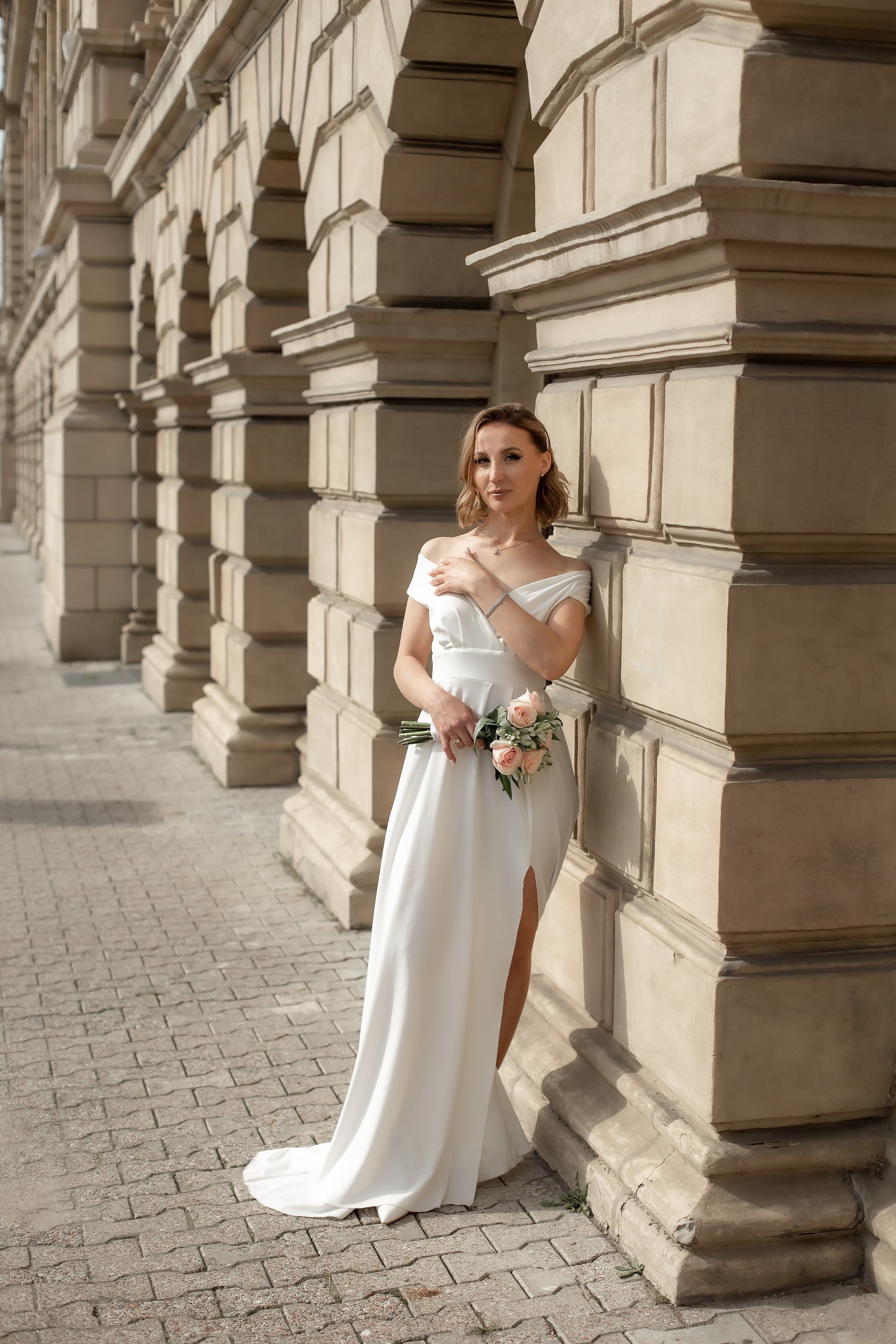 Саша и Вика. Биржевой сквер. Фотограф в Калининграде Решетникова Алина