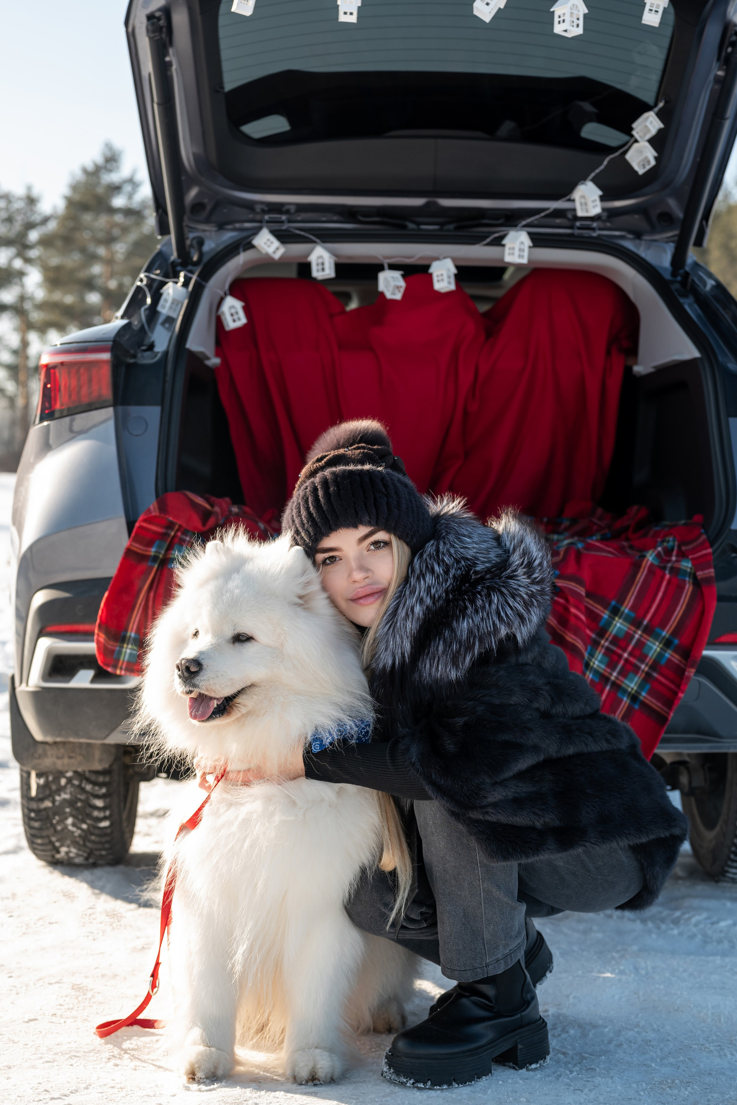 Фотопроект с Платоном и машиной на улице. Фотограф в городе Салават