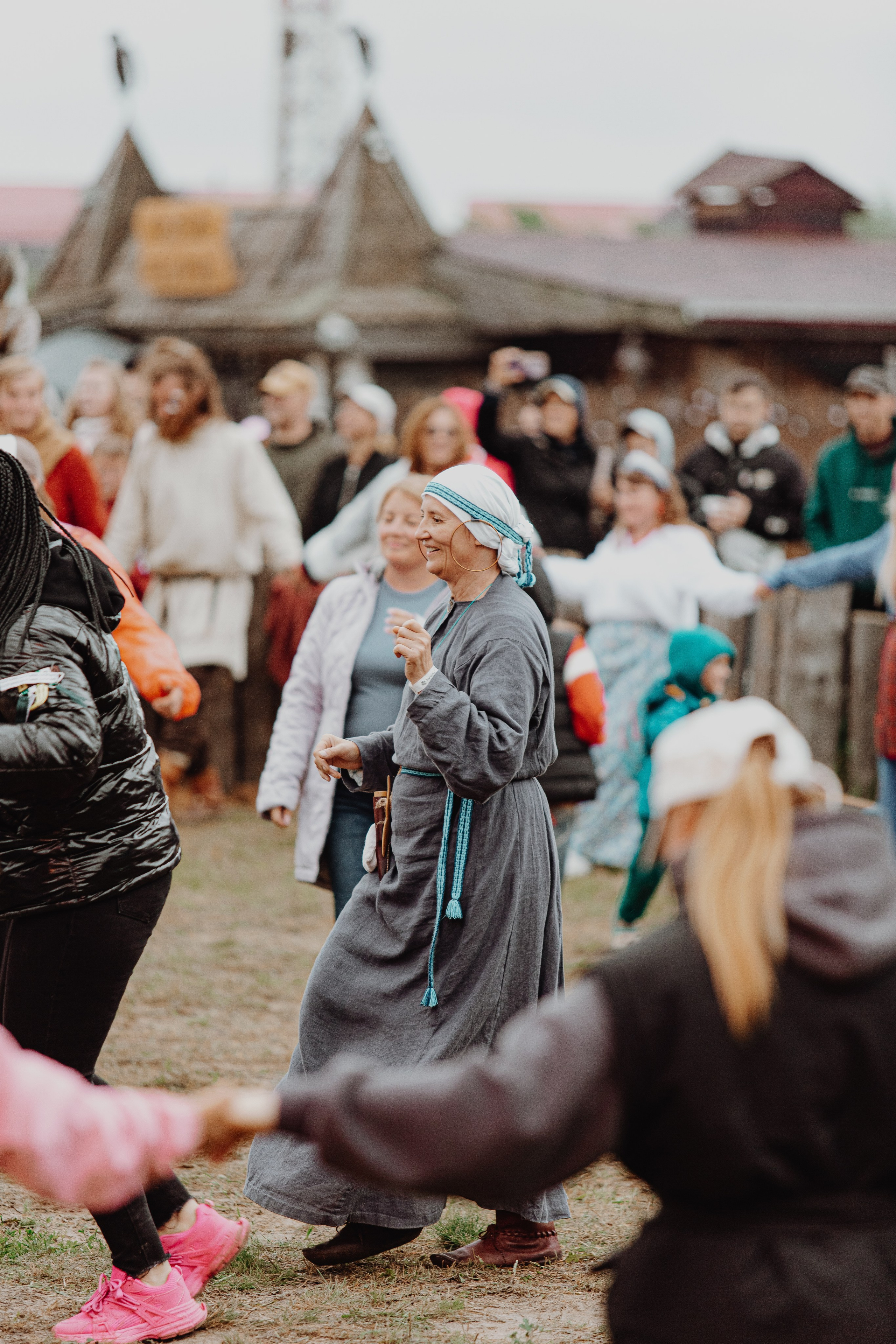 Фестиваль «Абалакское поле» XVI. Арт-фотограф Крис Л. в Тобольске: портрет, семейные, свадьбы