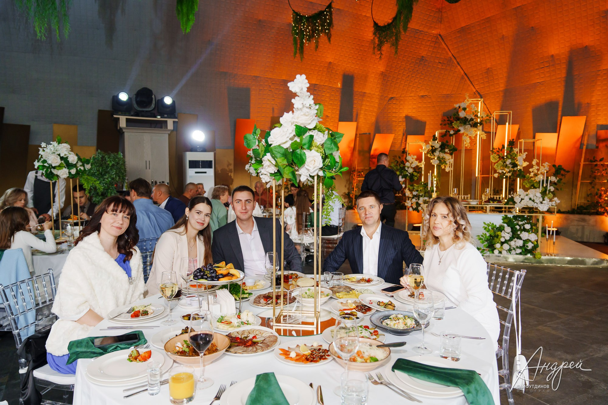 Фотоотчёт и бэкстейдж свадебной фотосессии. Свадебный и семейный фотограф в Ростове-на-Дону. Андрей Сайфутдинов