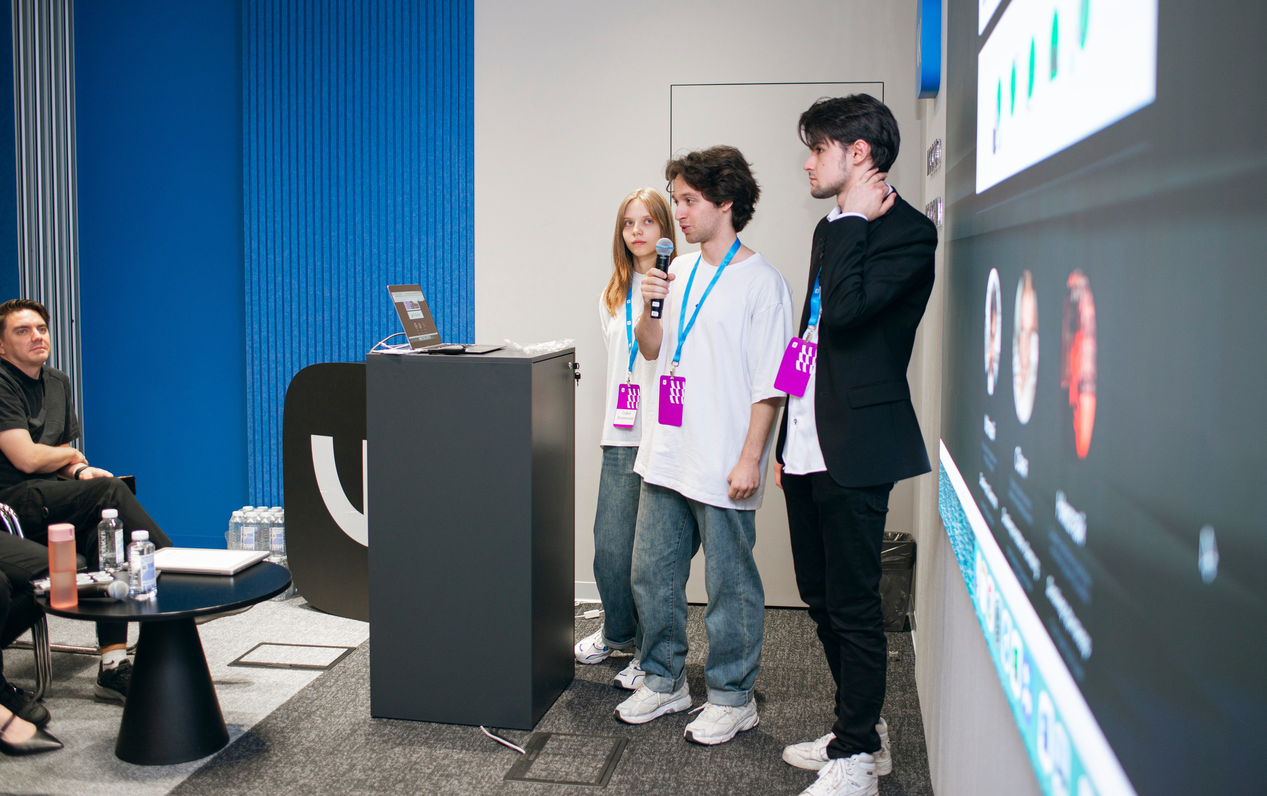 Защита проектов в ВК. Фотограф в Москве Алейникова Евгения