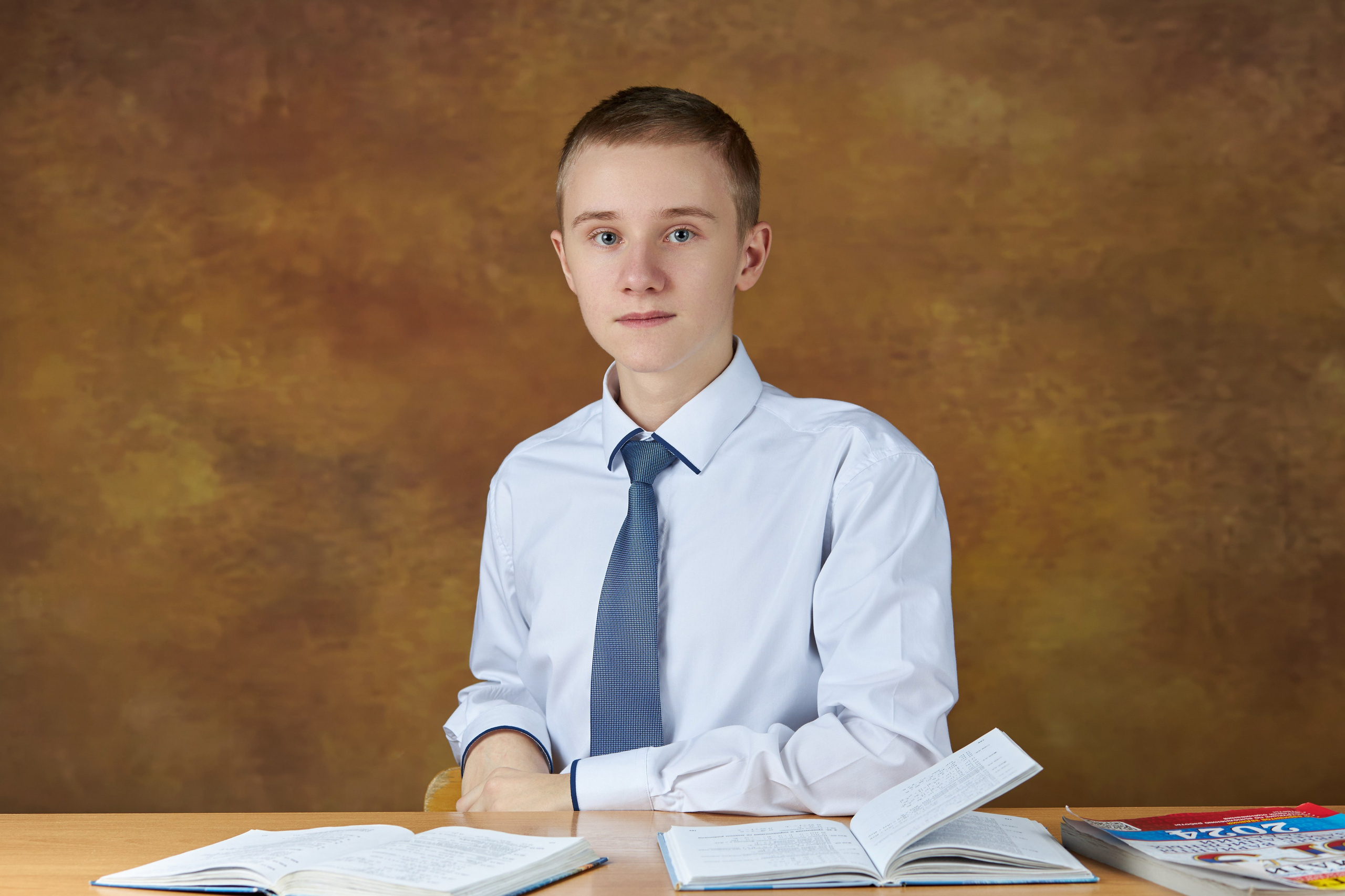 Старшие портреты. Школьный фотограф Леонова Наталия