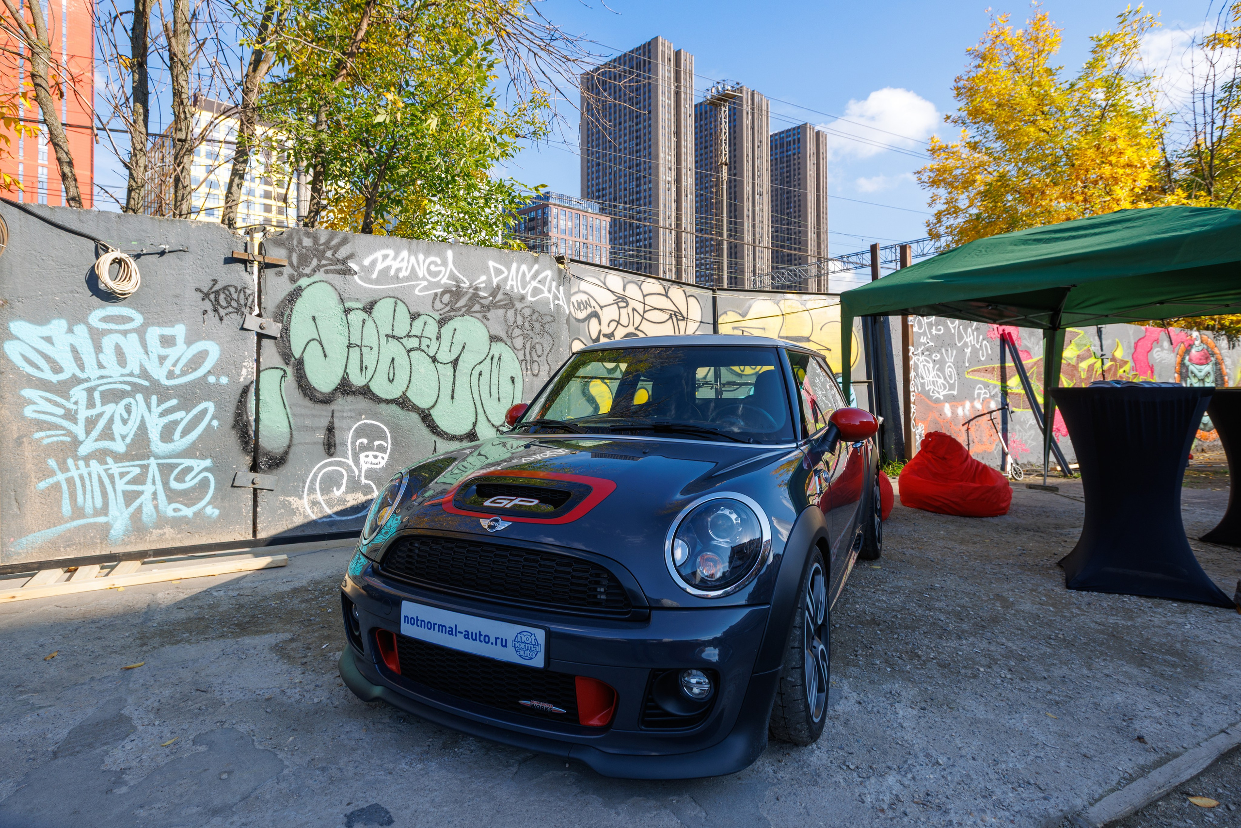 Фестиваль Круг своих MINI PEOPLE RUSSIA 2026 (Дизайн завод, г. Москва) репортажная съемка. Катя Рем — репортажный фотограф в Москве