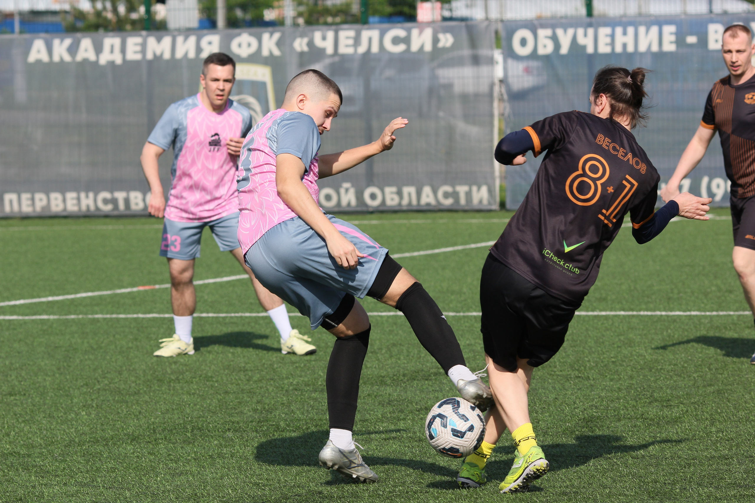 Репортажная съемка любительского футбольного турнира FLS Балашиха (лето 2026). Катя Рем — репортажный фотограф в Москве