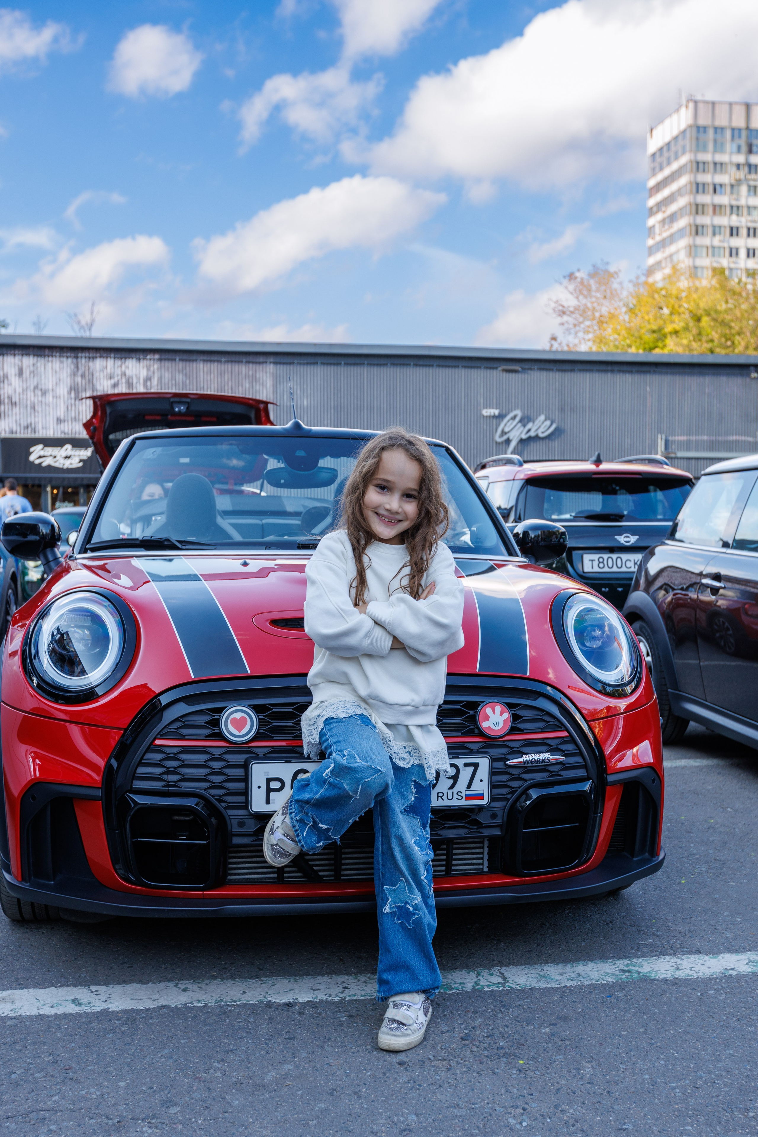 Фестиваль Круг своих MINI PEOPLE RUSSIA 2026 (Дизайн завод, г. Москва) репортажная съемка. Катя Рем — репортажный фотограф в Москве