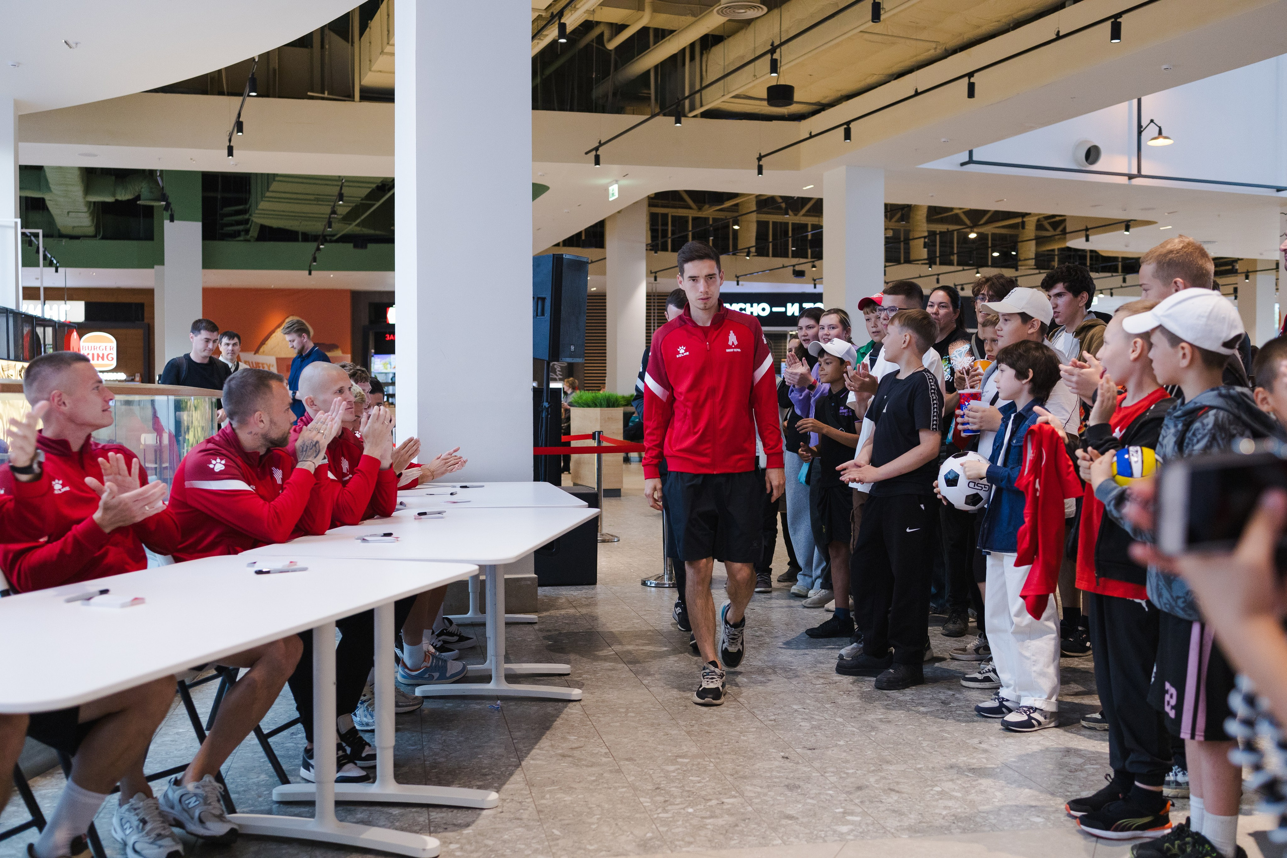 Автограф-сессия. Кристина | youseeitmyway | Фото