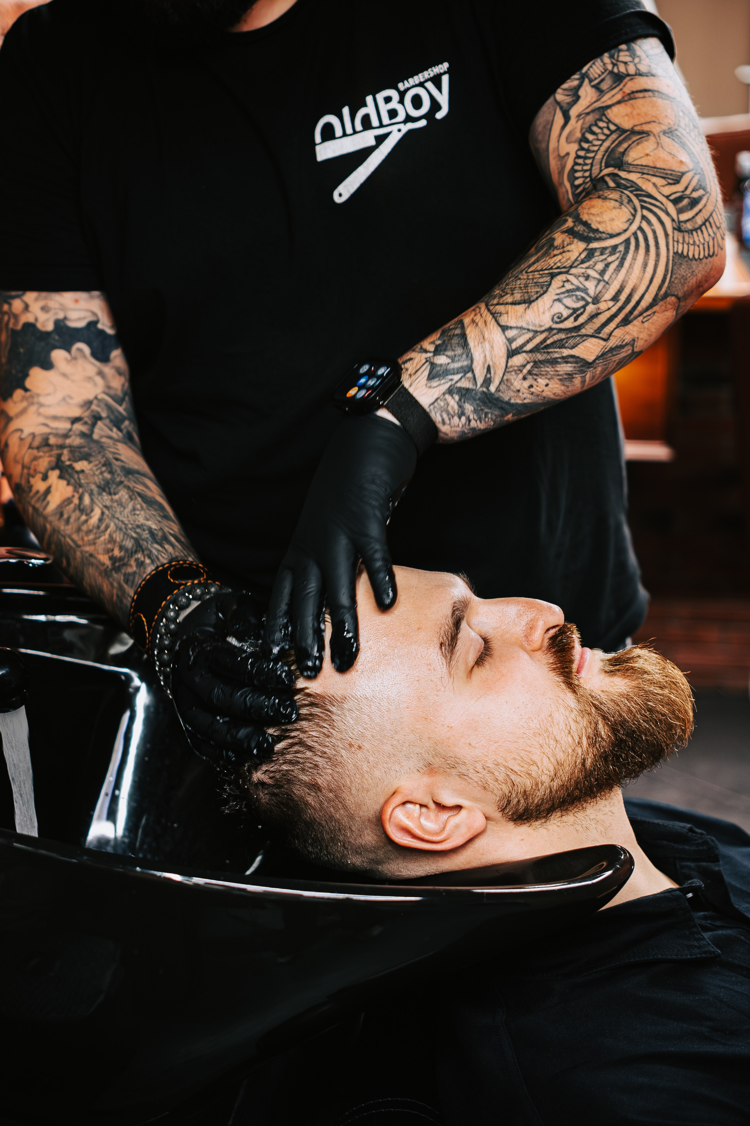 Контент-съемка барбершоп OLDBOY. Коммерческий и Портретный Фотограф Симферополь Крым Максим Махо