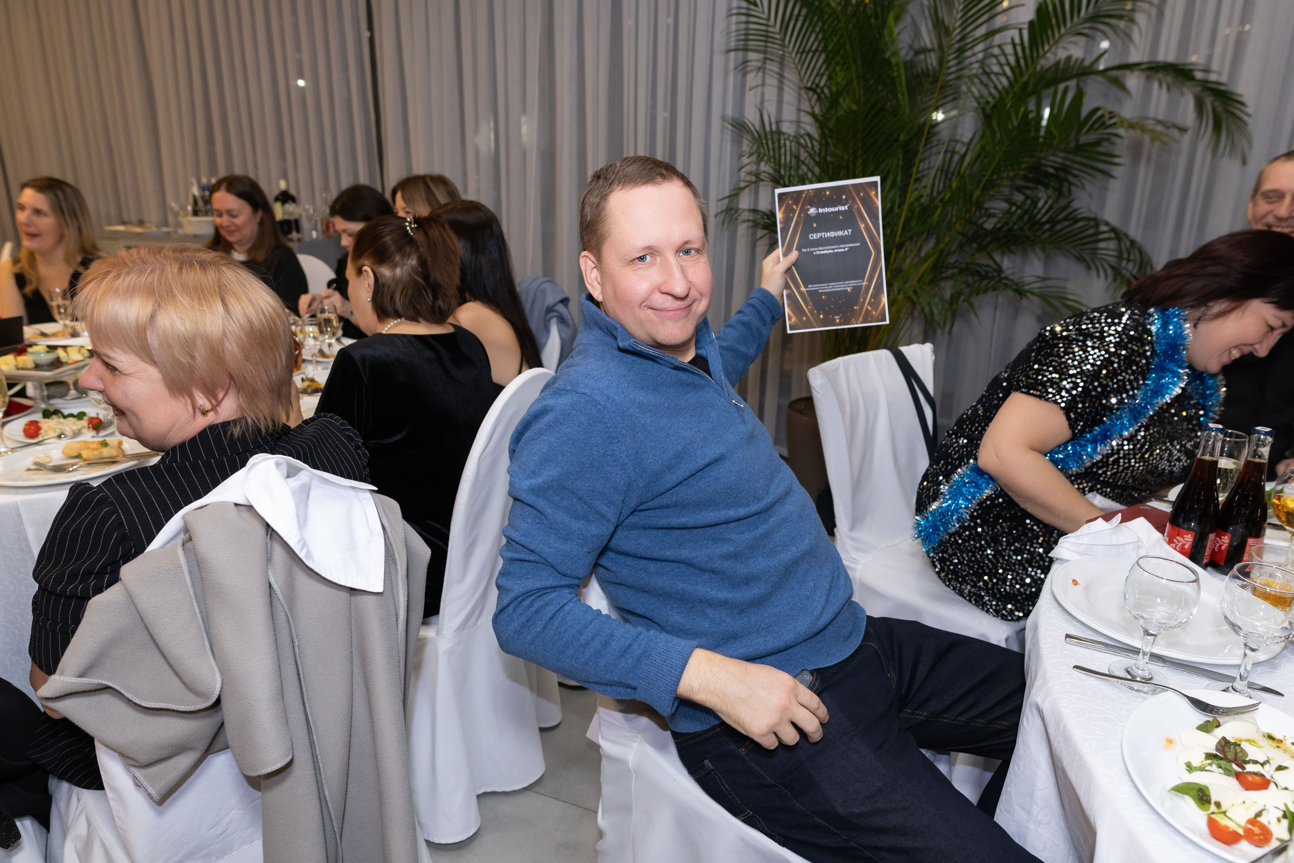 Корпоратив ресторан Времена года Москва. Семейный и детский фотограф Анна Петракова