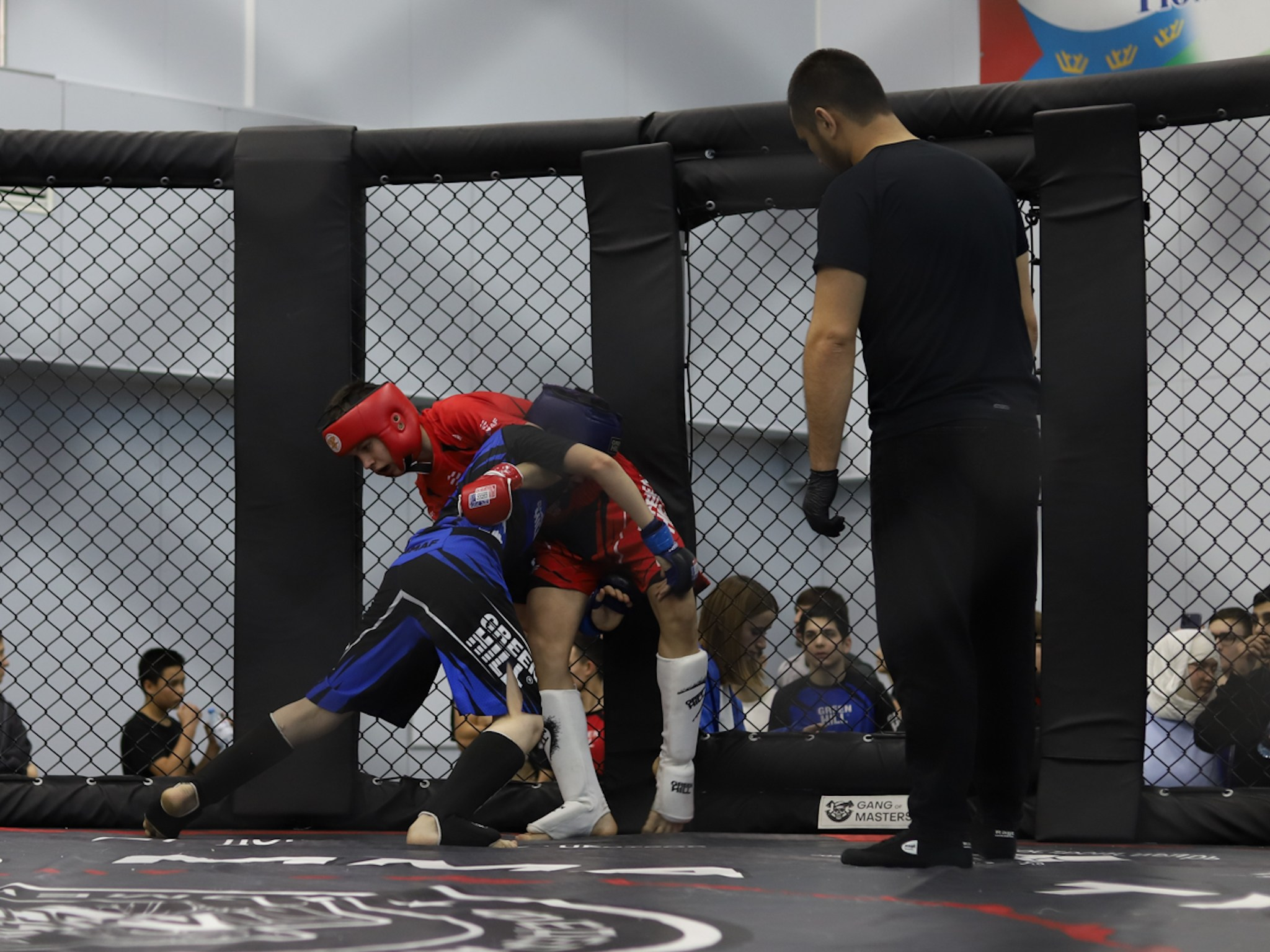 ЧЕМПИОНАТ И ПЕРВЕНСТВО ТЮМЕНСКОЙ ОБЛАСТИ ПО ММА. Больше не греет