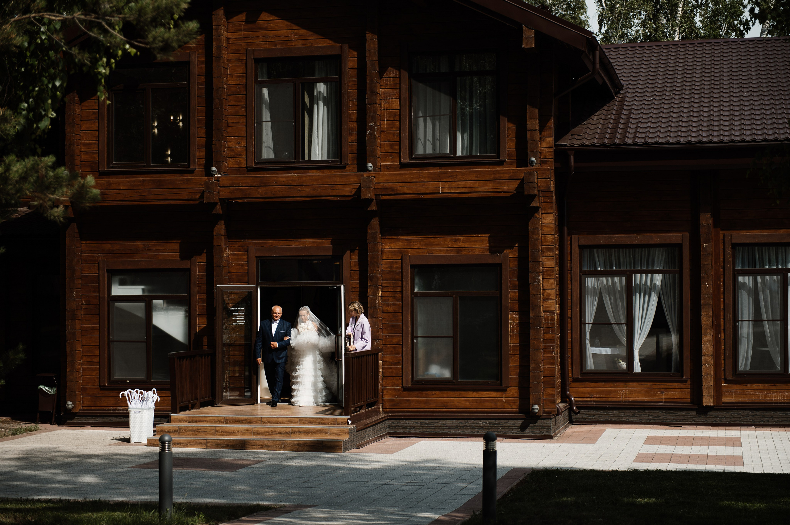 Шлейф для енота. Свадебный фотограф Саша Базенко