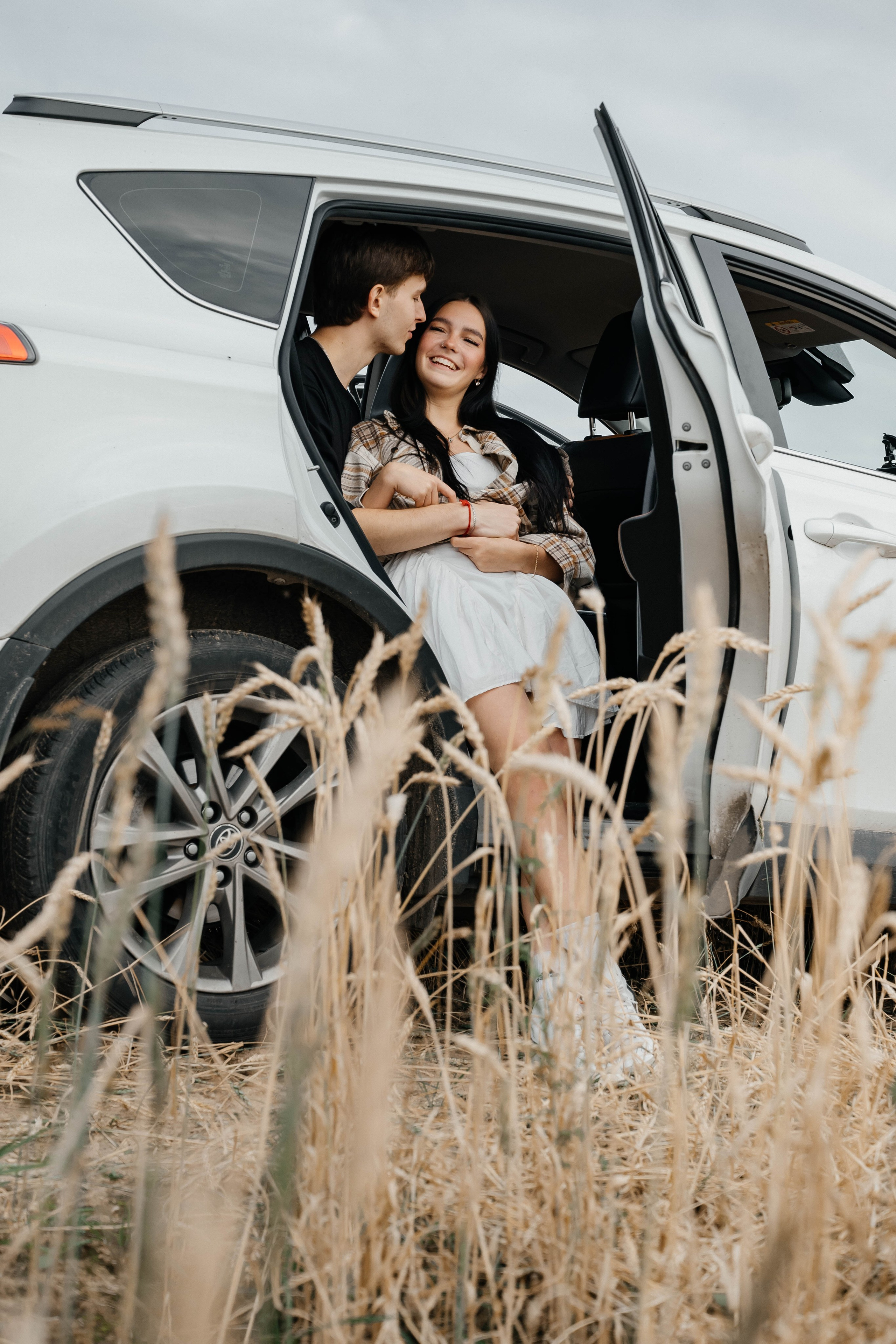 Love story для Евы и Матвея. Свадебный и семейный фотограф г. Ярославль Савинская Анастасия