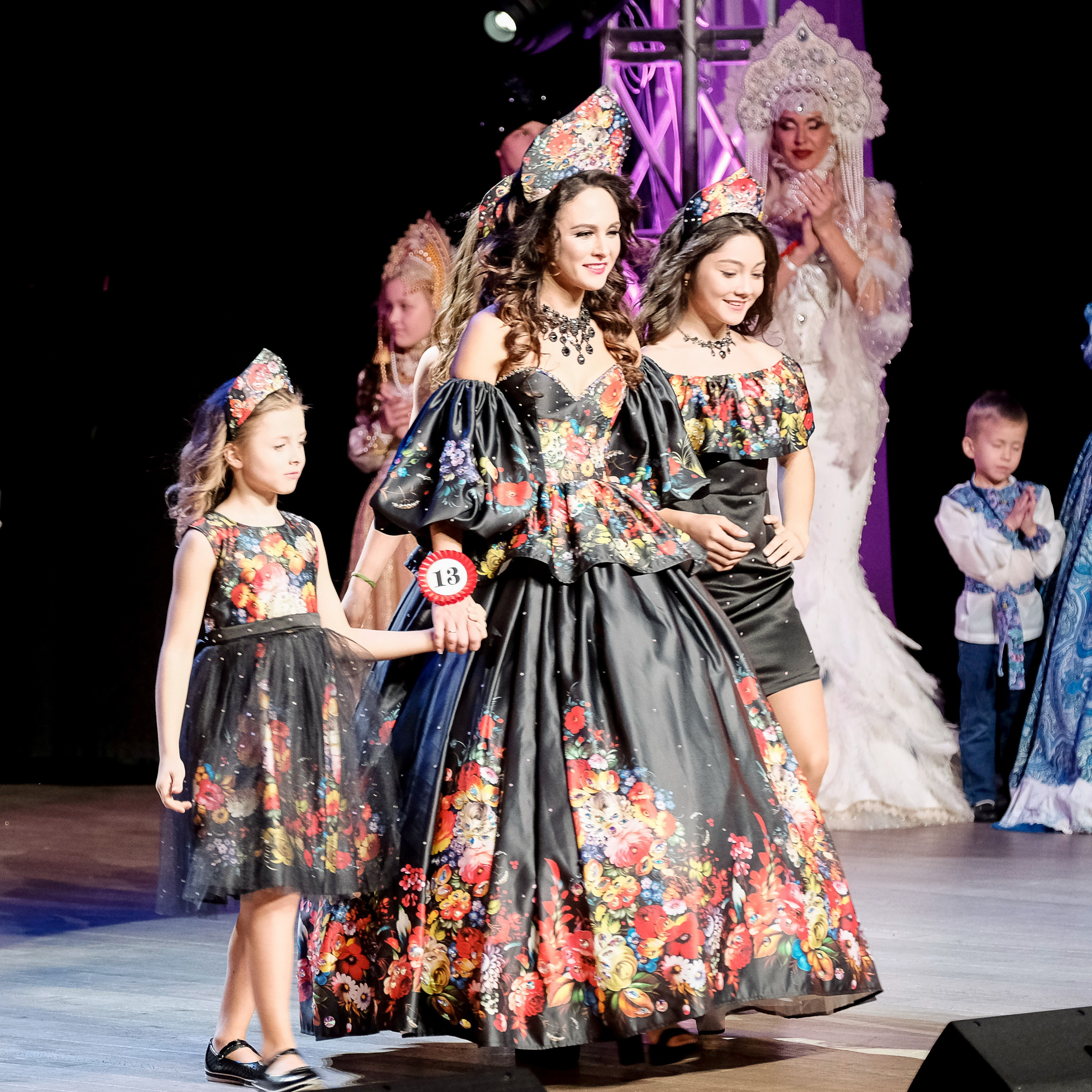 Конкурс красоты «Мисс Петроградская сторона». Фотограф Дмитрий Алексеев