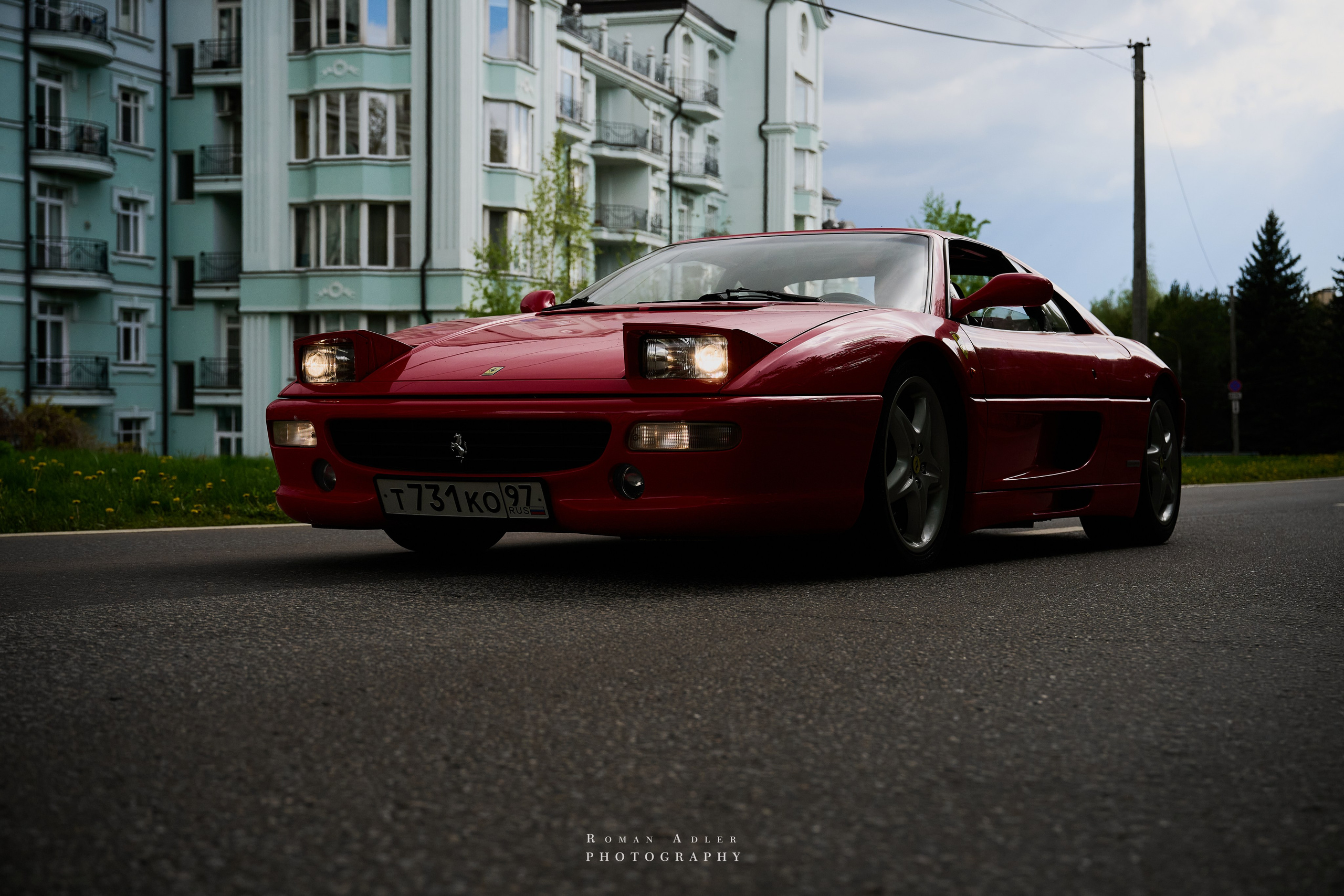 Ferrari 355 GTS. Фотограф Роман Адлер