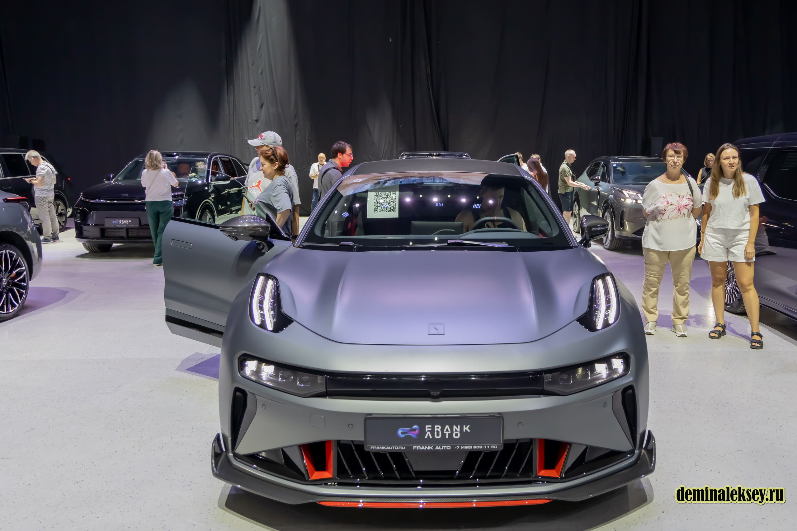 Chinese Motor Show 2024. Репортажный, семейный и студийный фотограф в Москве Демин Алексей