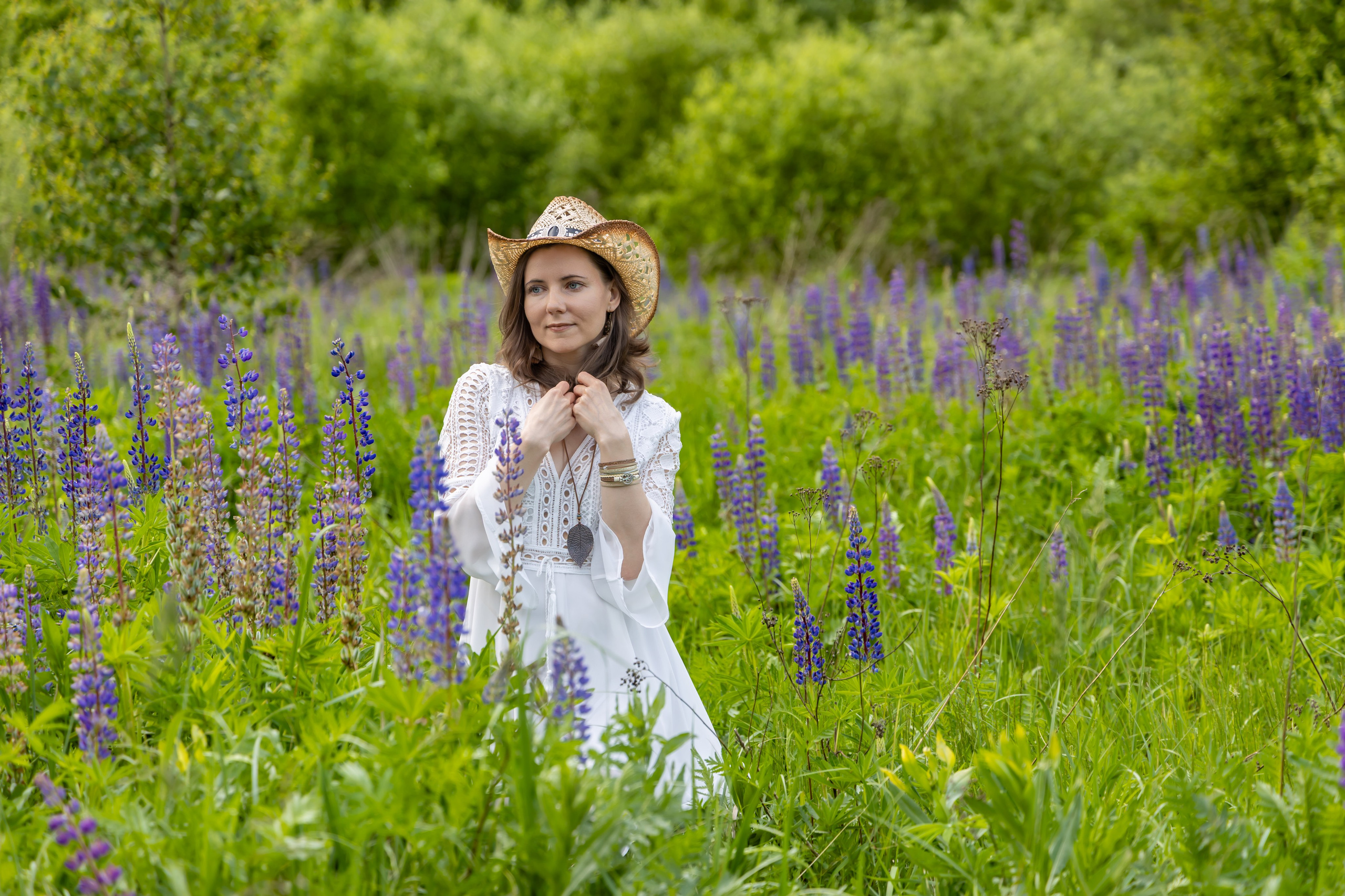 Фотосессия в люпинах. Репортажный, семейный и студийный фотограф в Москве Демин Алексей