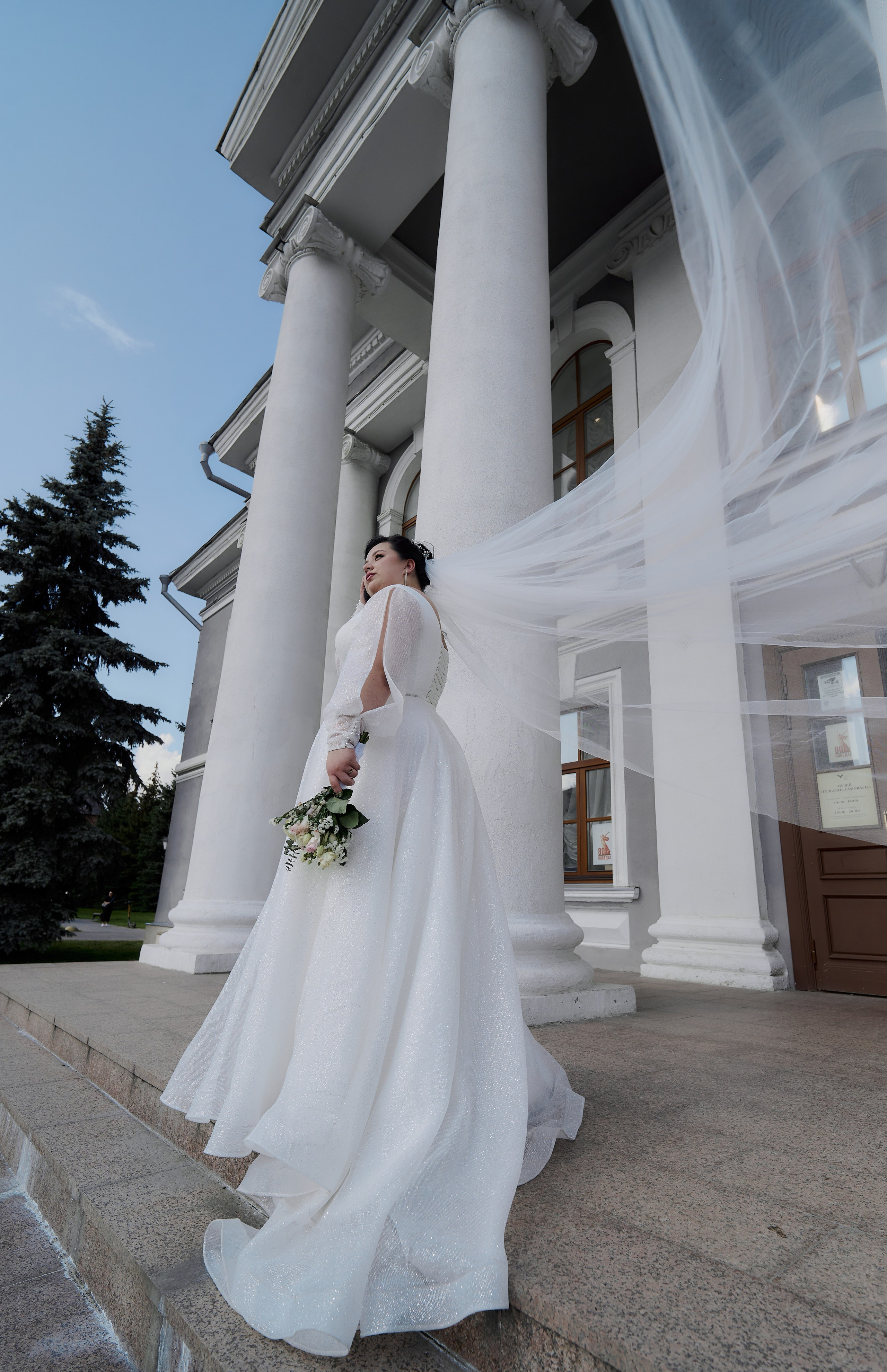 Свадебная фотосессия в студии. Свадебный фотограф в Туле Никита Беляев