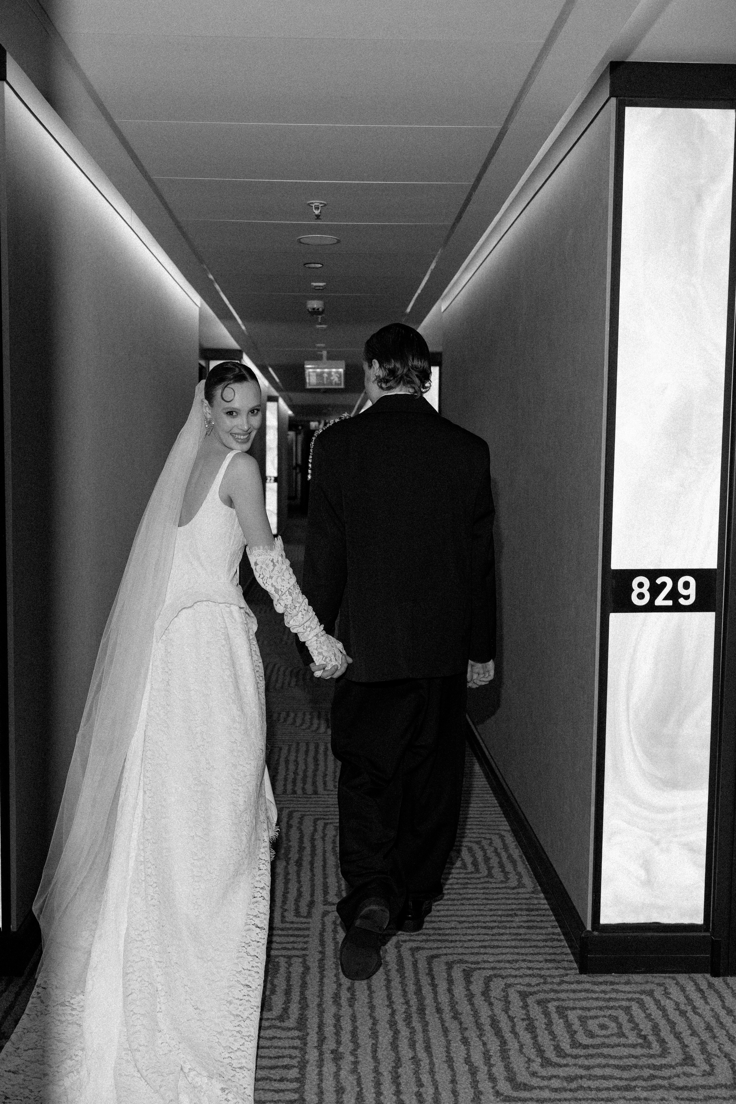 Каз и Виктория | отель Marriot. Свадебный фотограф в Москве Наталья Струкова