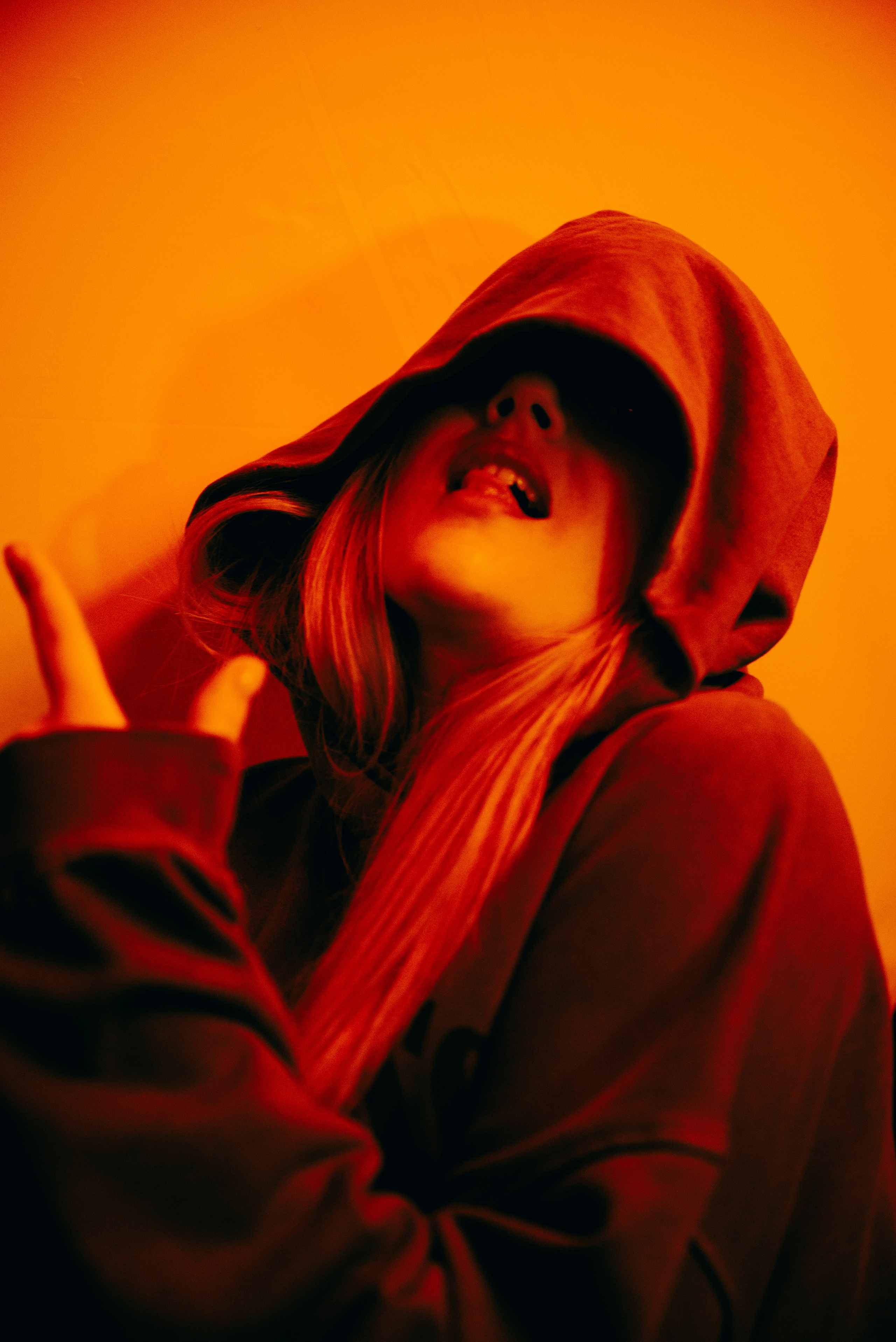 Неон. Фотограф Дарья Сафонова Dashulkacss