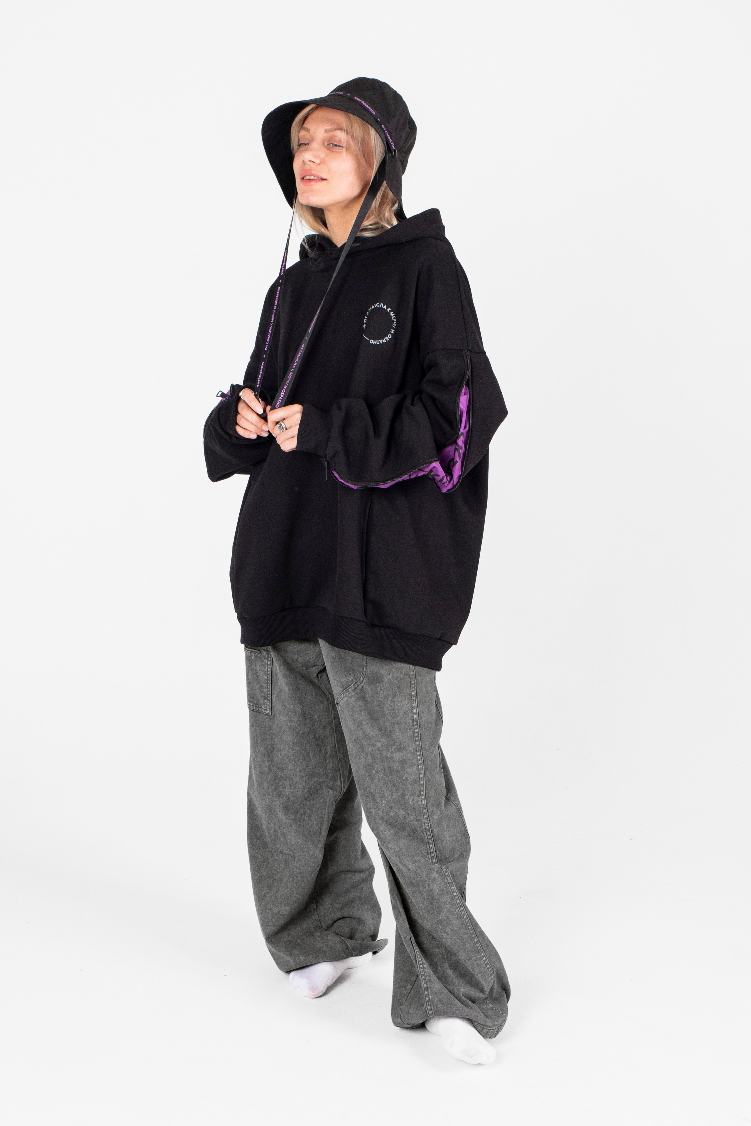 Vertcomm мерч. Романова Александра фотограф в Москве