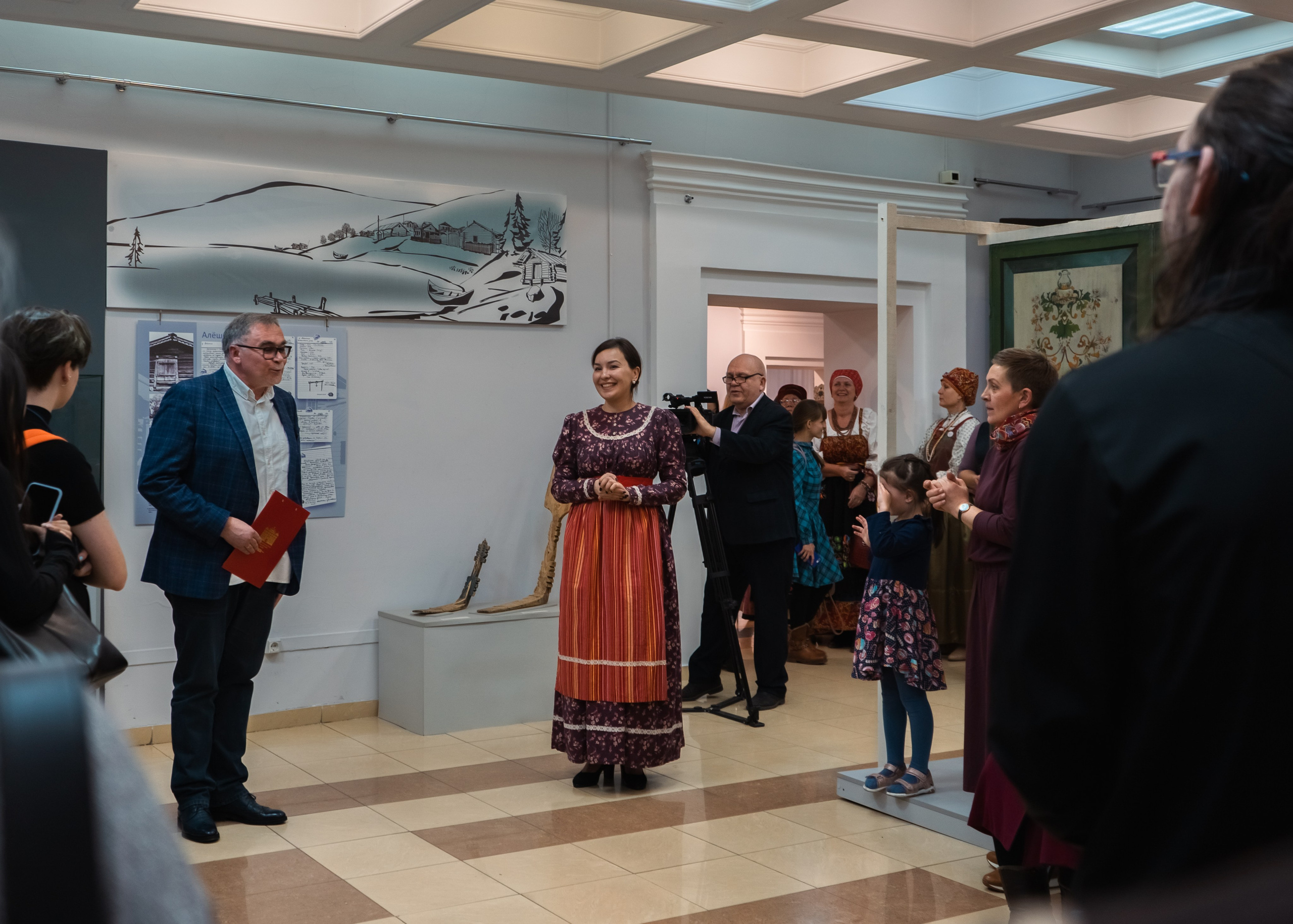 Выставка этнического искусства. Кир Анисин. Режиссер & фотограф